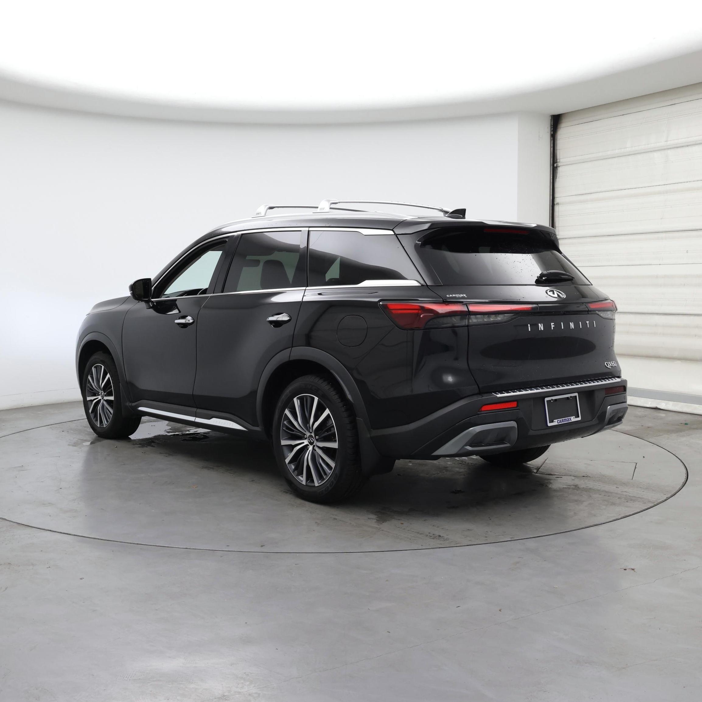 Thumbnail: 2023 INFINITI QX60 - 2