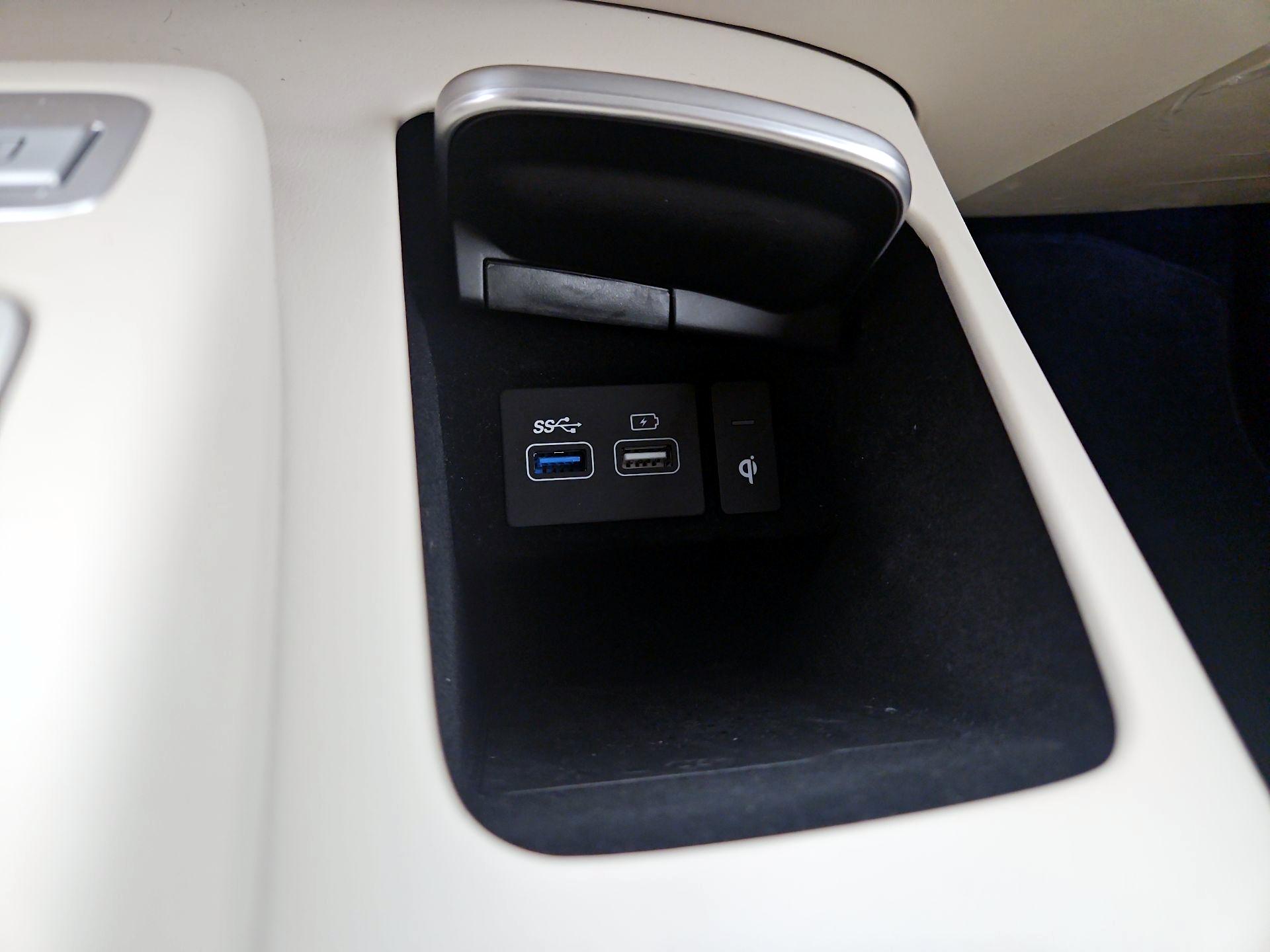 Thumbnail: 2025 Genesis GV70 - 18