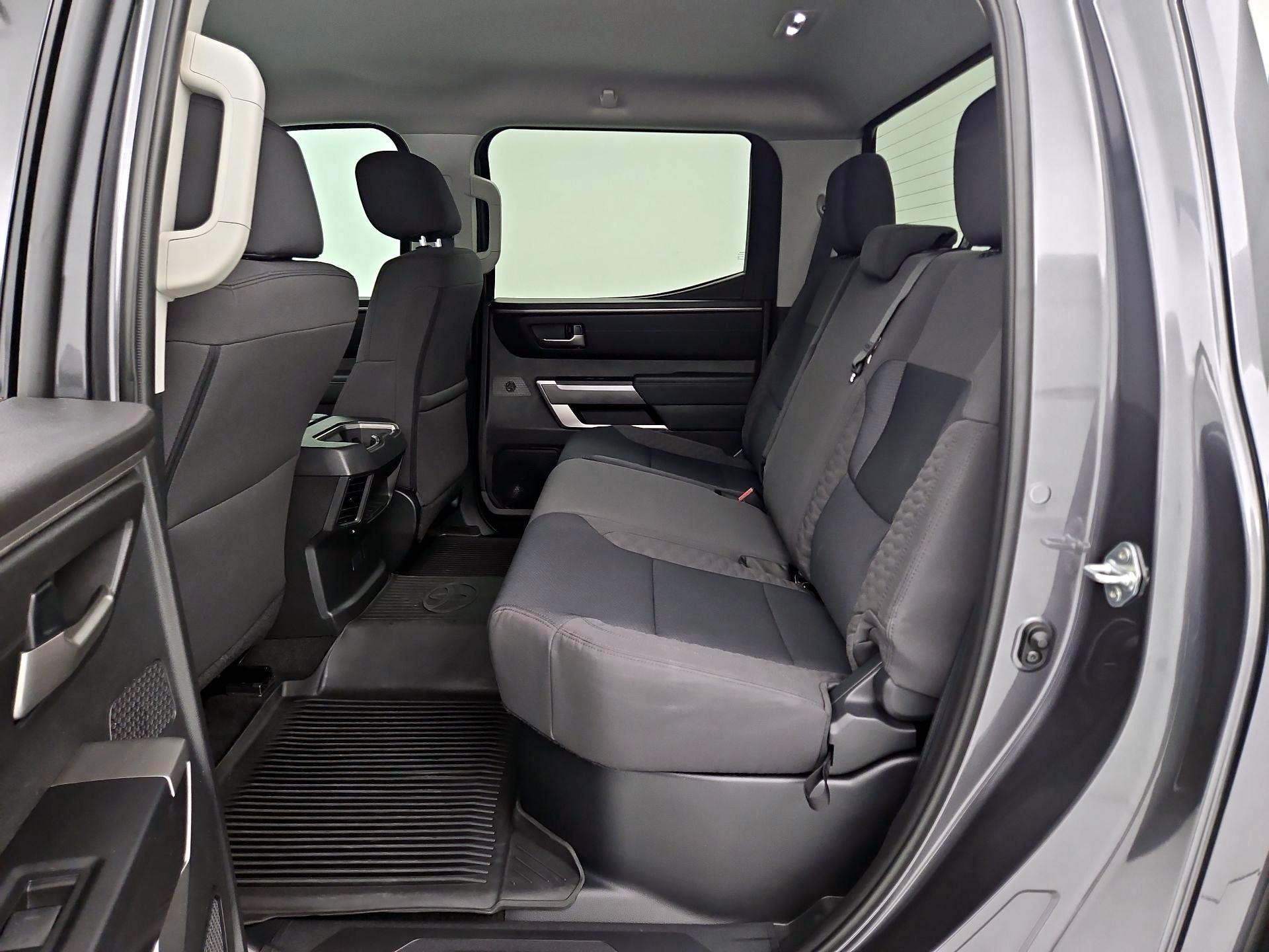 Thumbnail: 2023 Toyota Tundra - 19