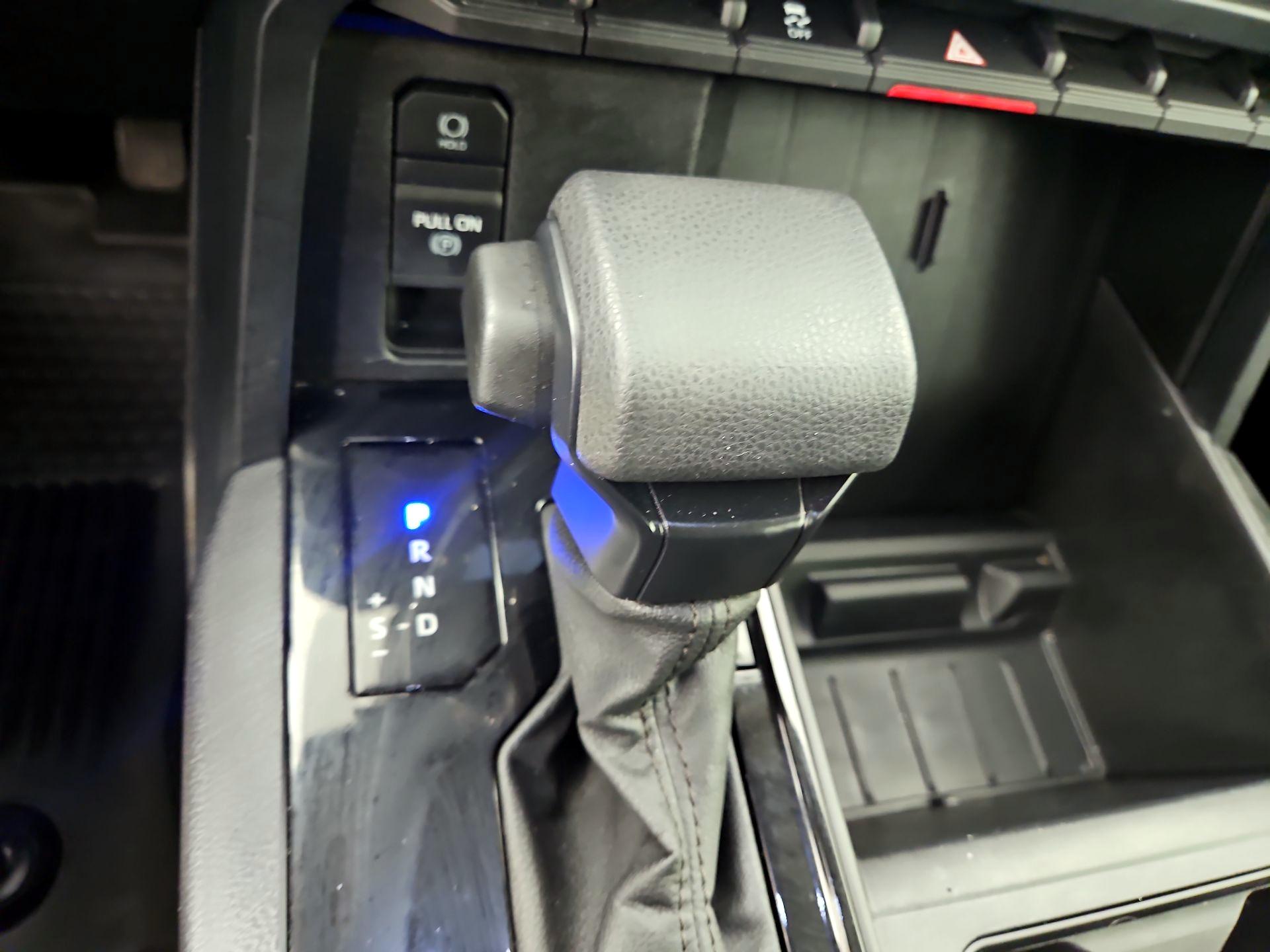 Thumbnail: 2023 Toyota Tundra - 17