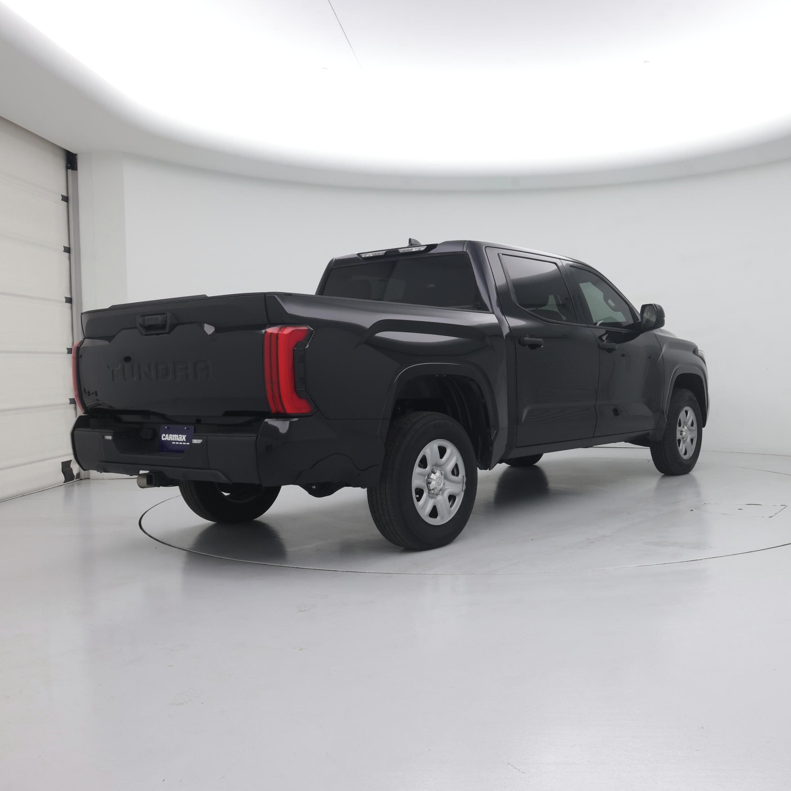 Thumbnail: 2023 Toyota Tundra - 8