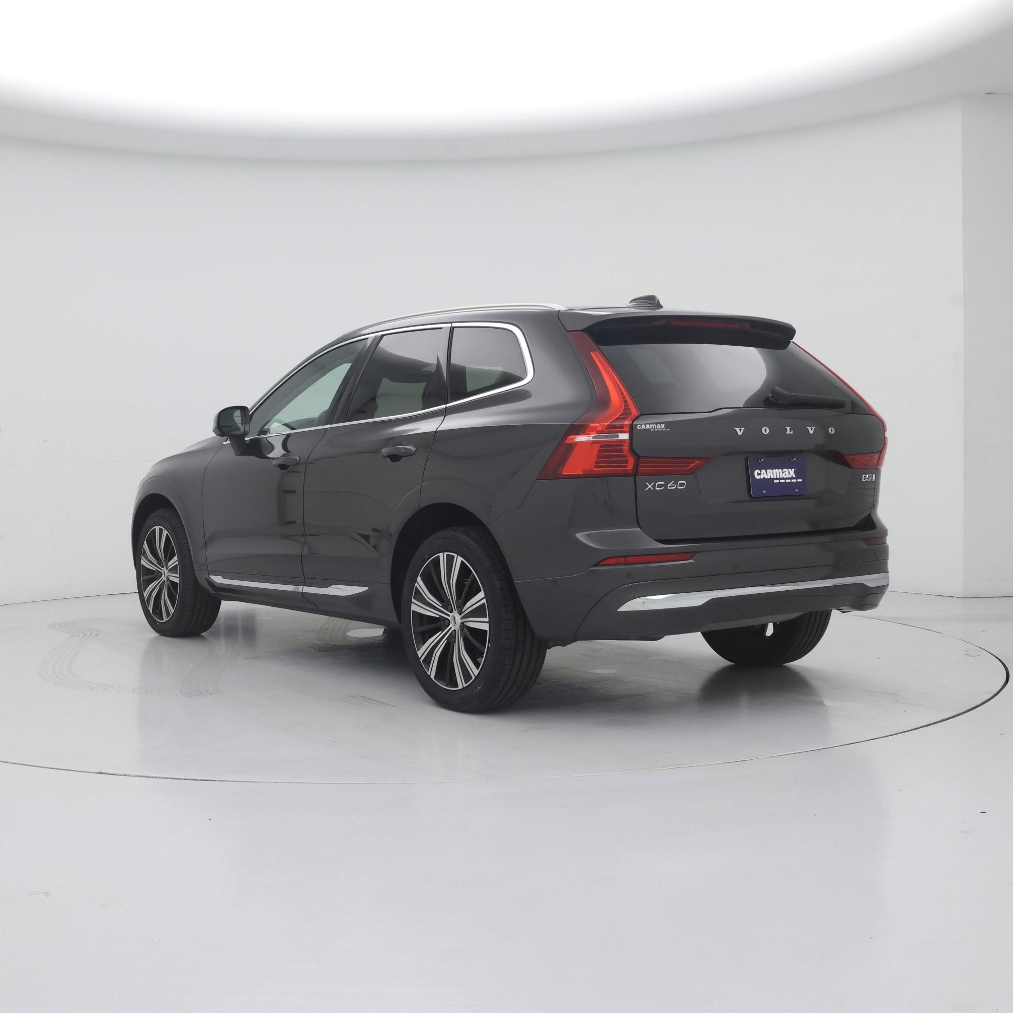 Thumbnail: 2023 Volvo XC60 - 2