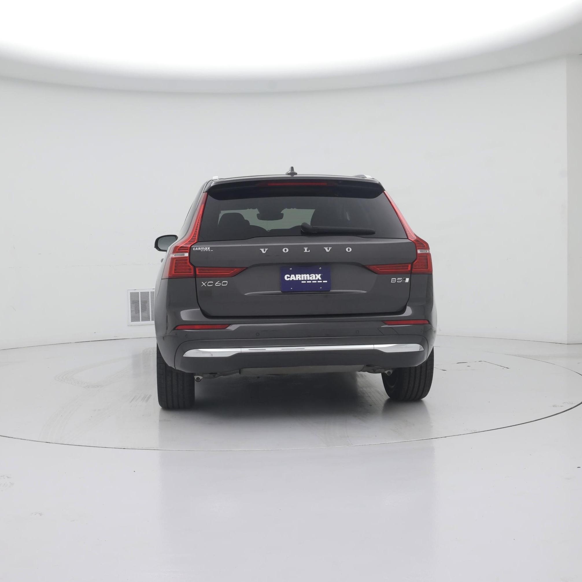 Thumbnail: 2023 Volvo XC60 - 6