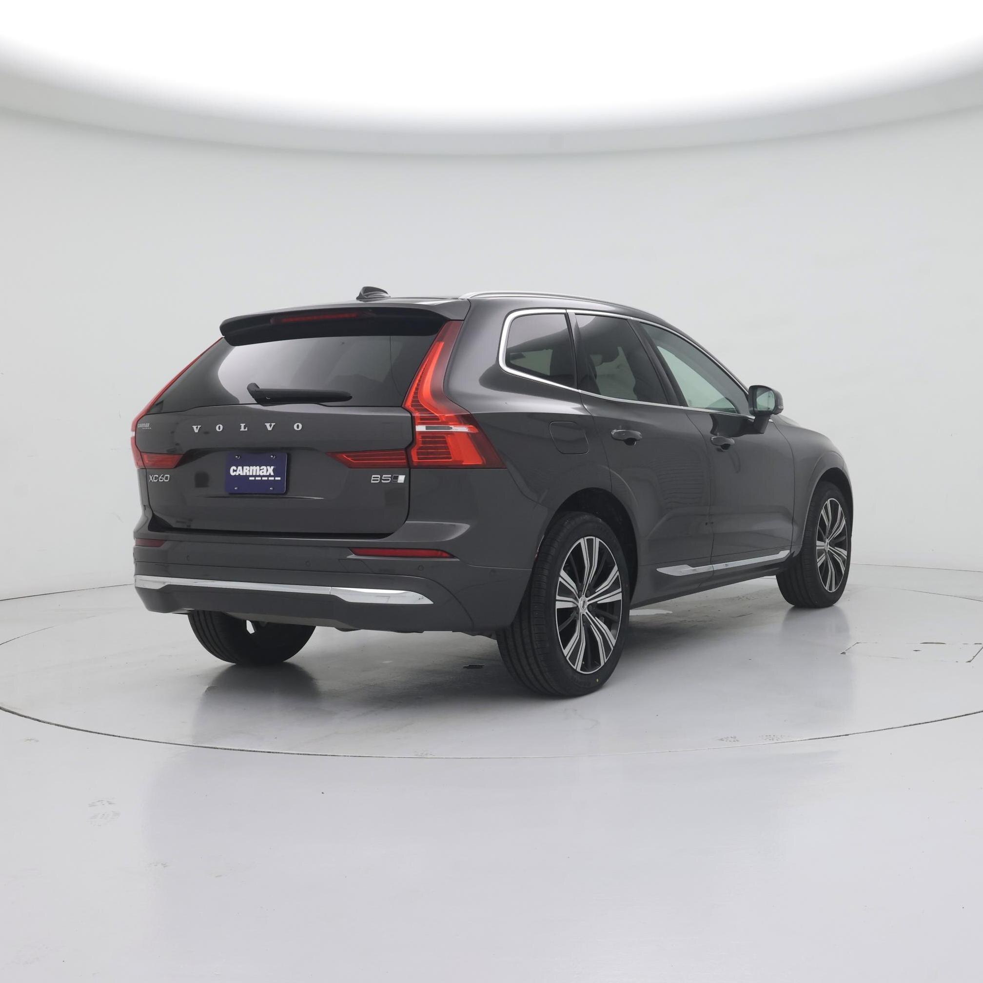 Thumbnail: 2023 Volvo XC60 - 8