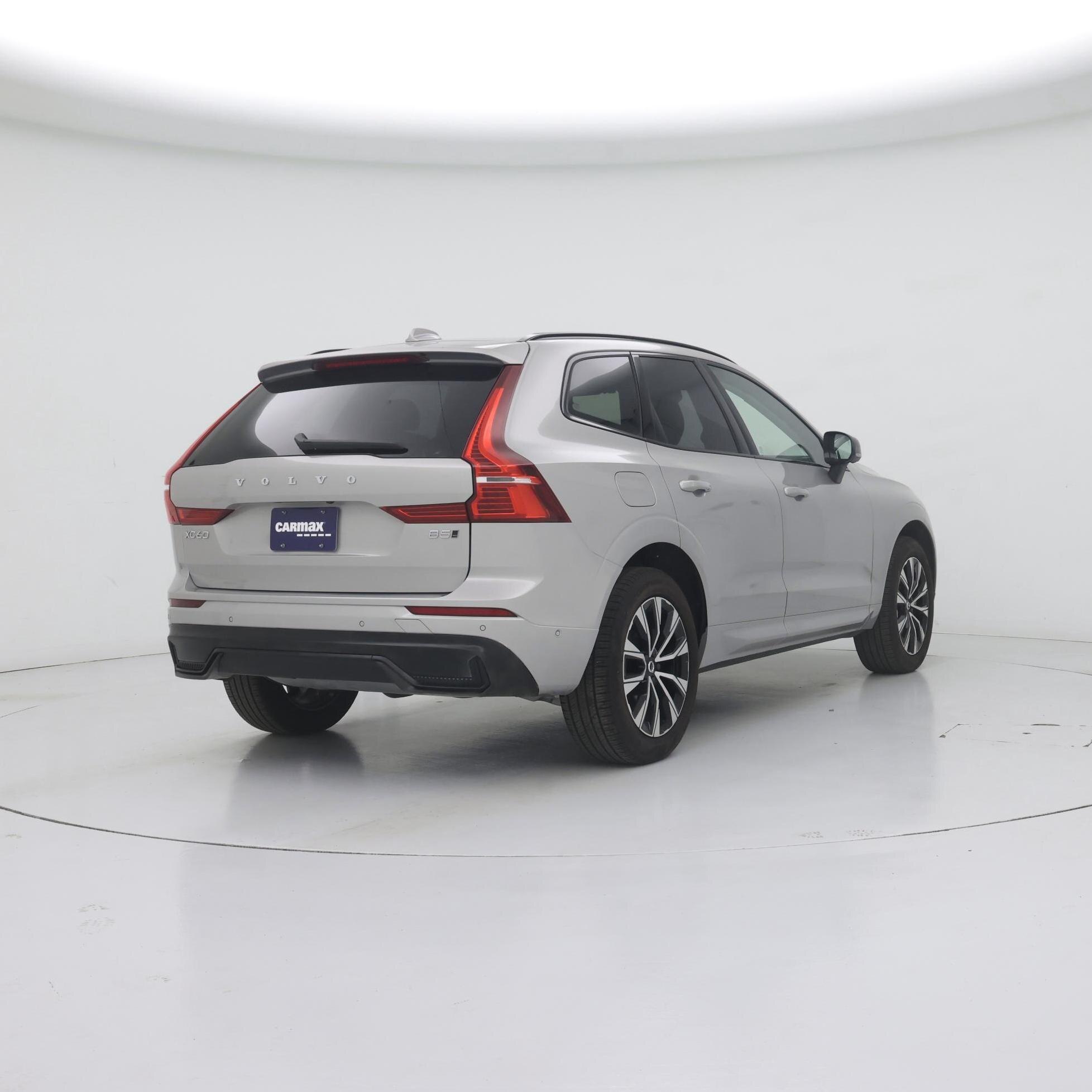 Thumbnail: 2025 Volvo XC60 - 8