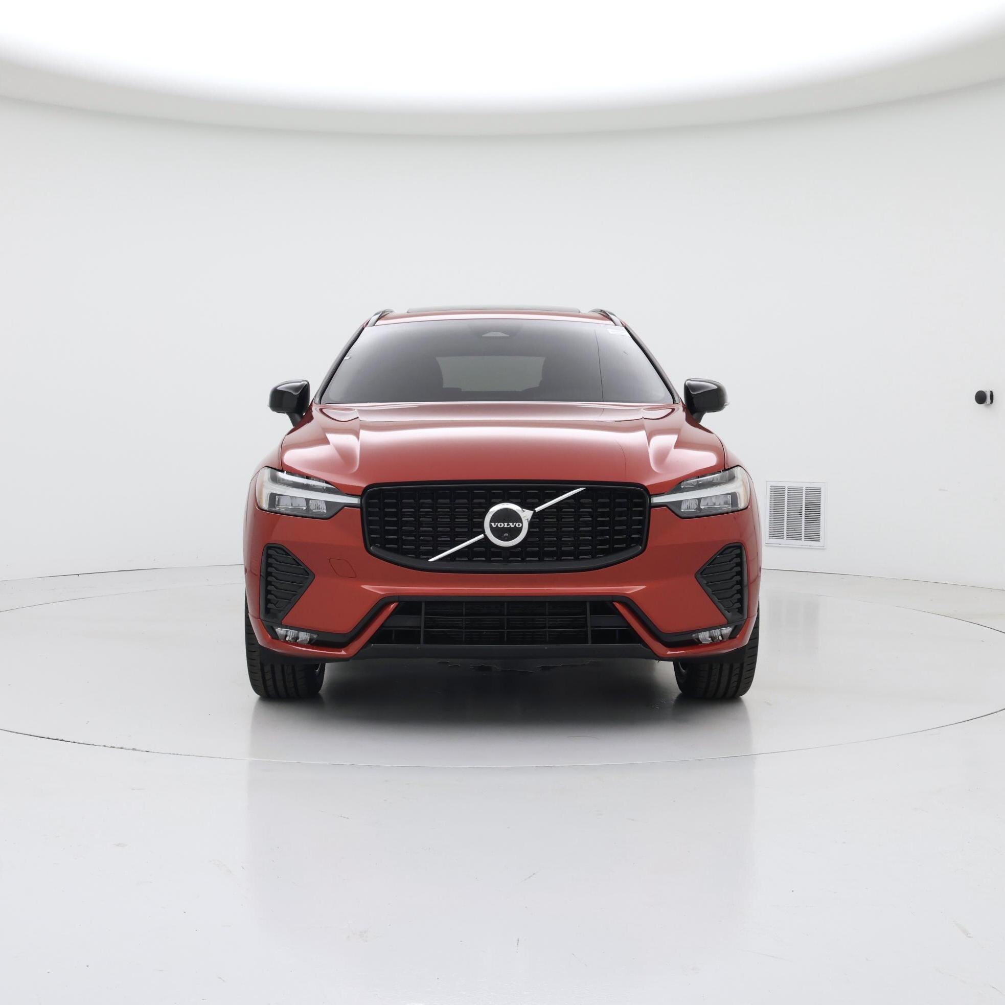 Thumbnail: 2023 Volvo XC60 - 5