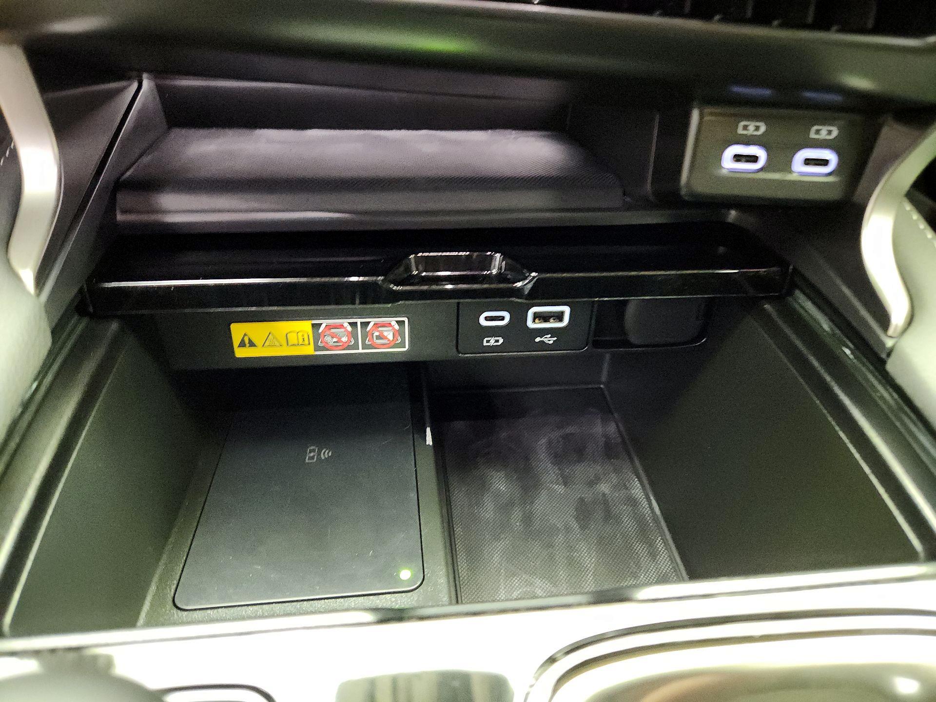 Thumbnail: 2025 Lexus RX - 19