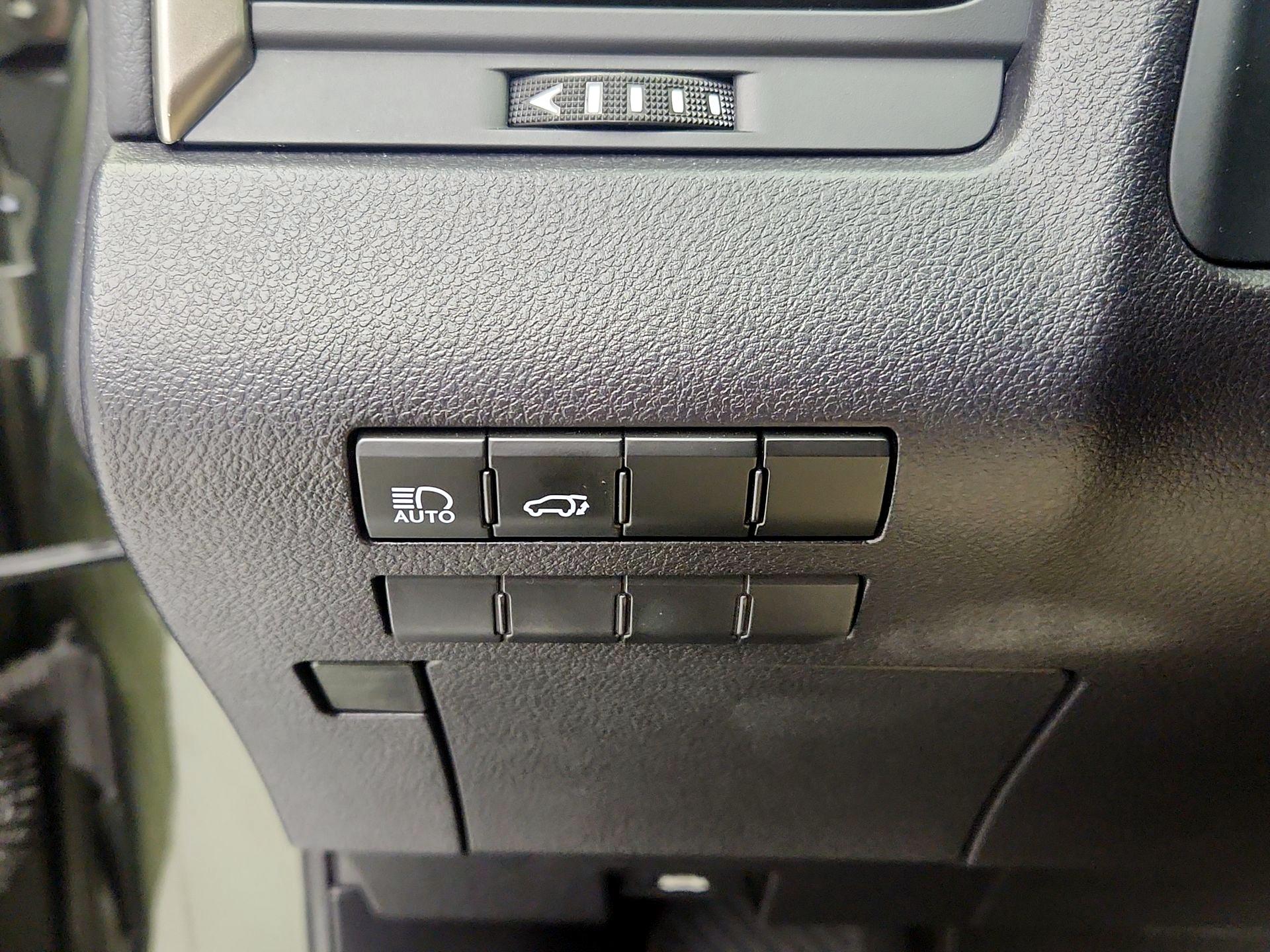 Thumbnail: 2022 Lexus RX - 13