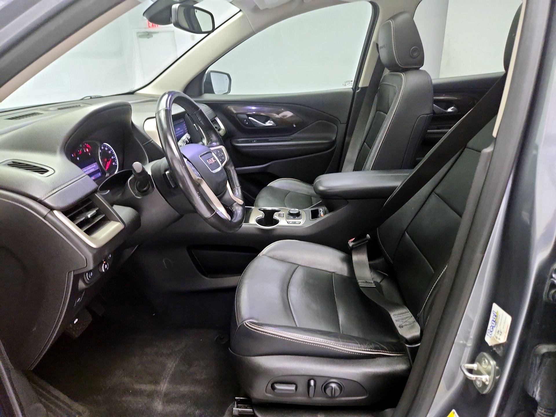 Thumbnail: 2019 GMC Terrain - 11