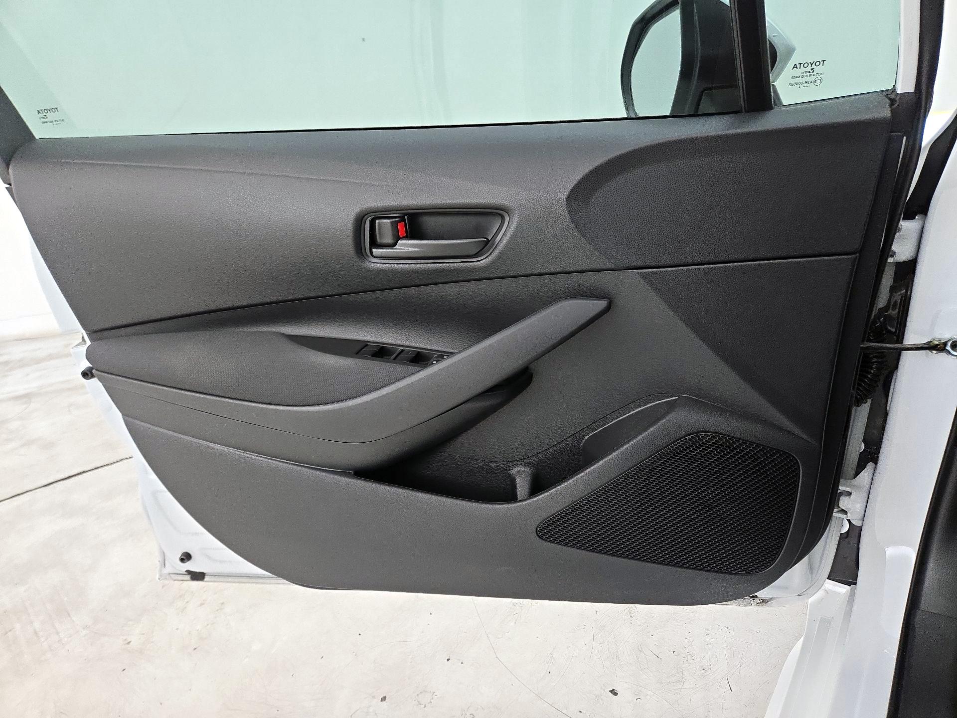 Thumbnail: 2024 Toyota Corolla - 12