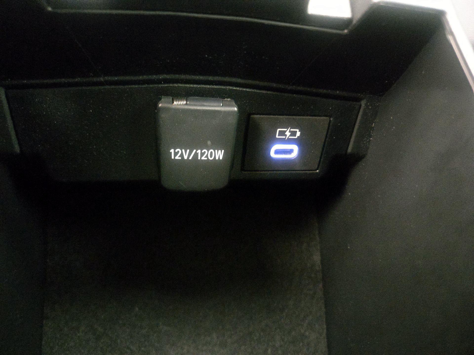 Thumbnail: 2024 Toyota Corolla - 18