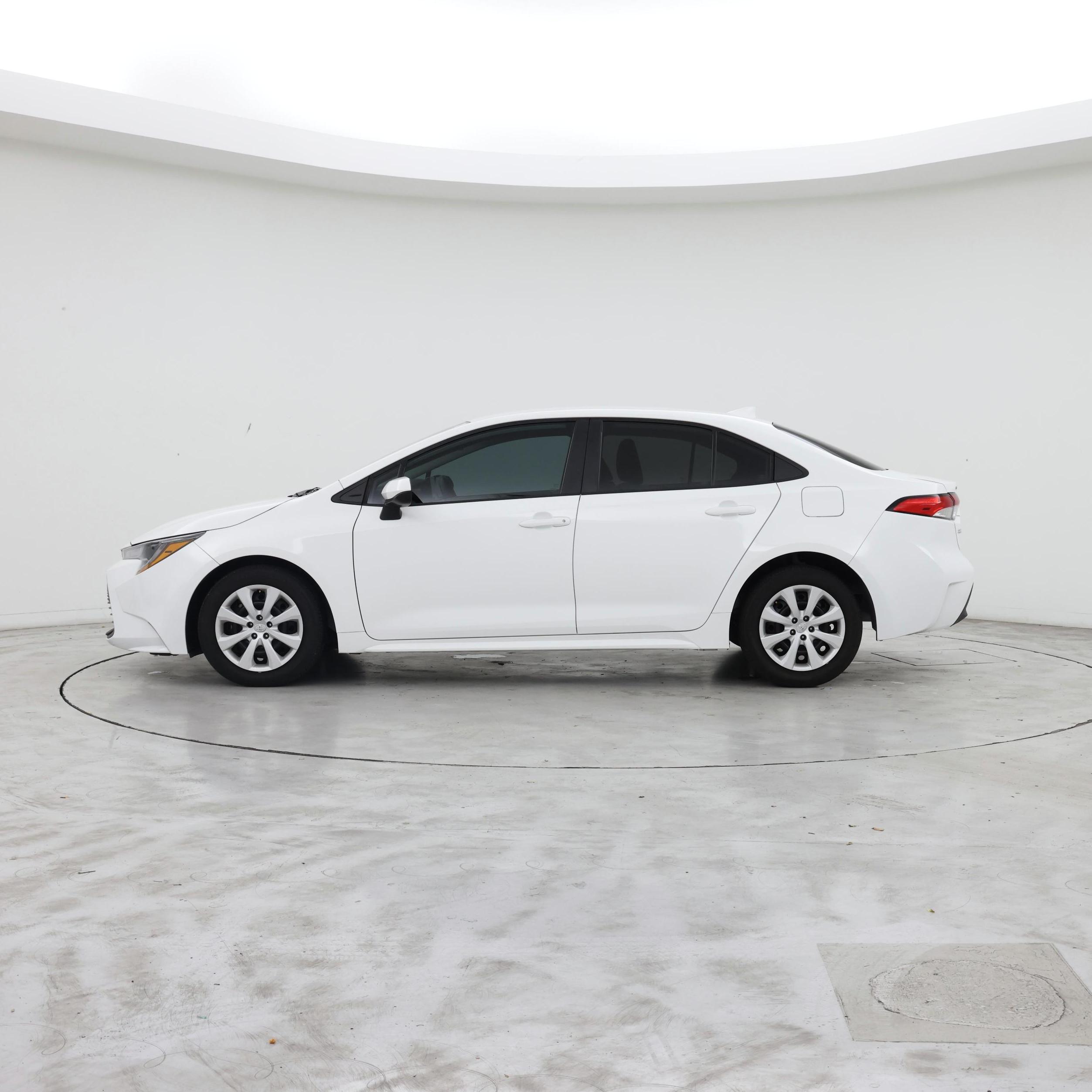 Thumbnail: 2024 Toyota Corolla - 3