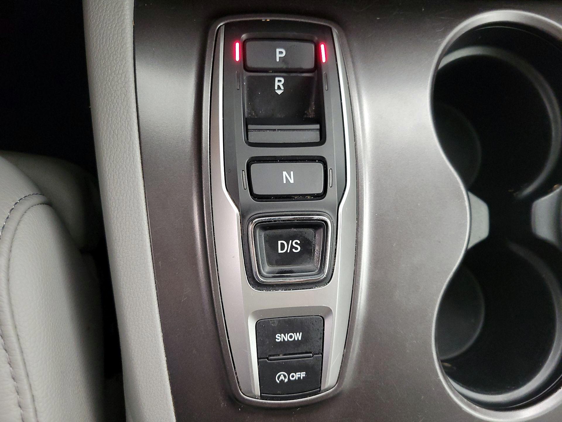 Thumbnail: 2022 Honda Pilot - 17