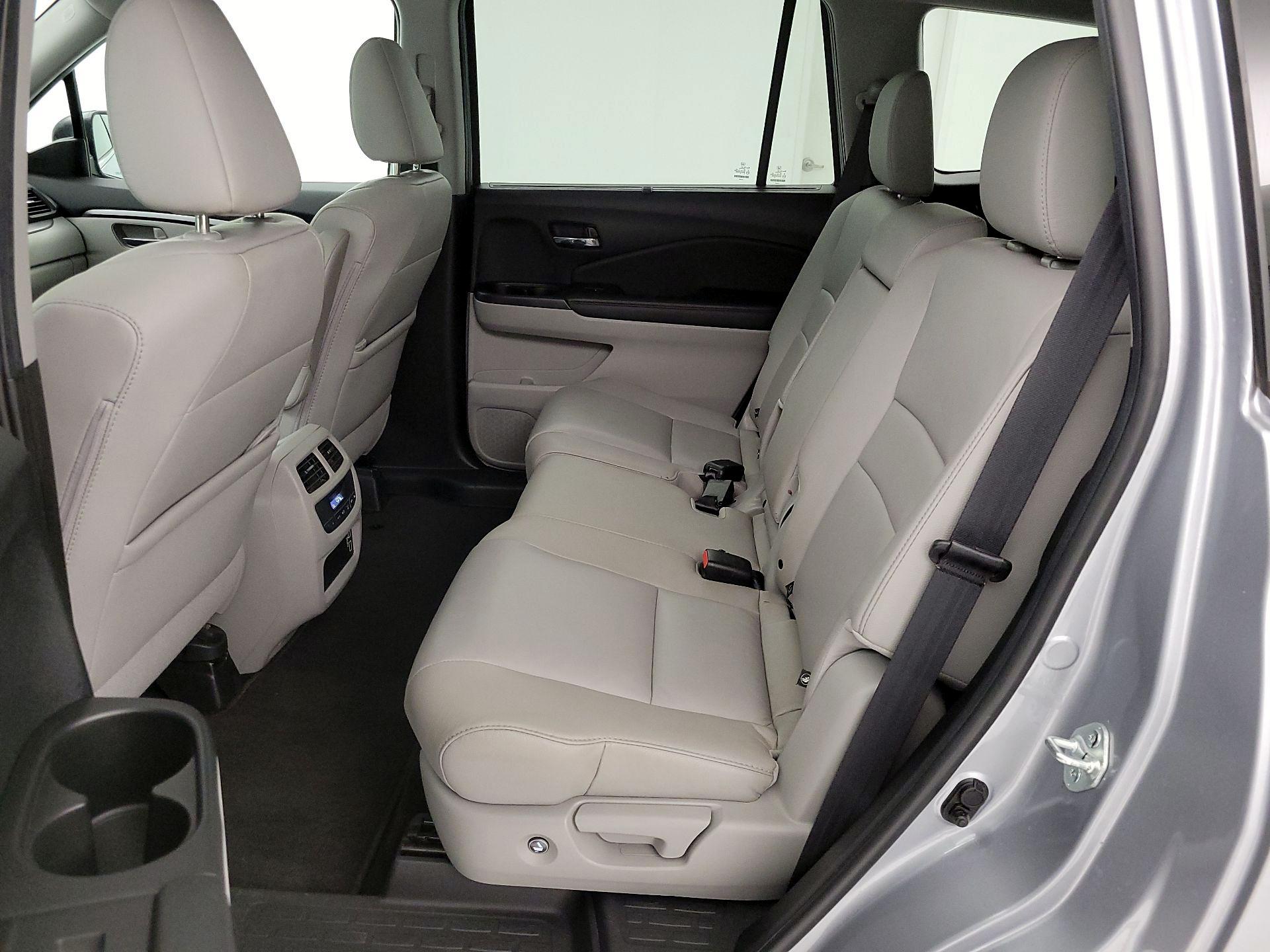 Thumbnail: 2022 Honda Pilot - 20