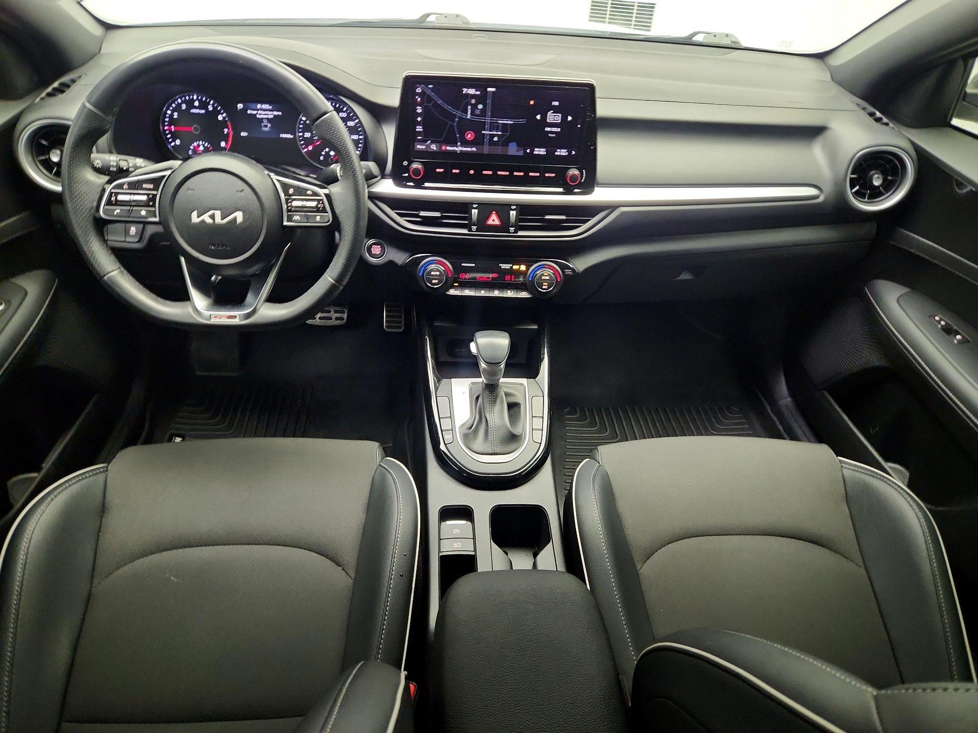 Thumbnail: 2024 Kia Forte - 9