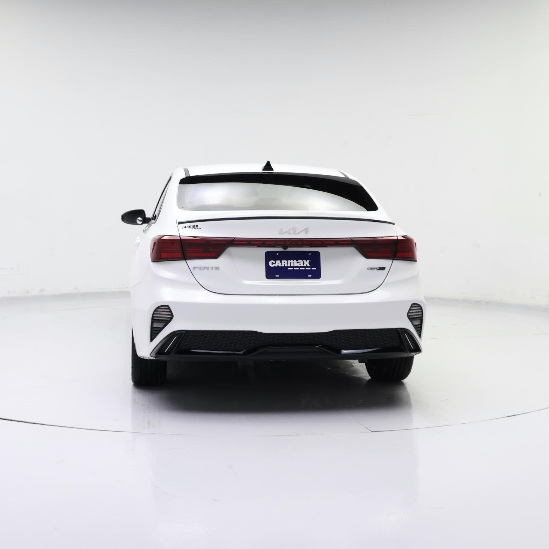 Thumbnail: 2024 Kia Forte - 6