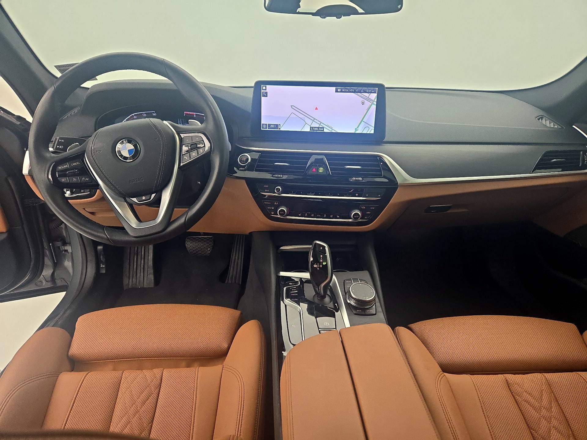 Thumbnail: 2023 BMW 5 Series - 9