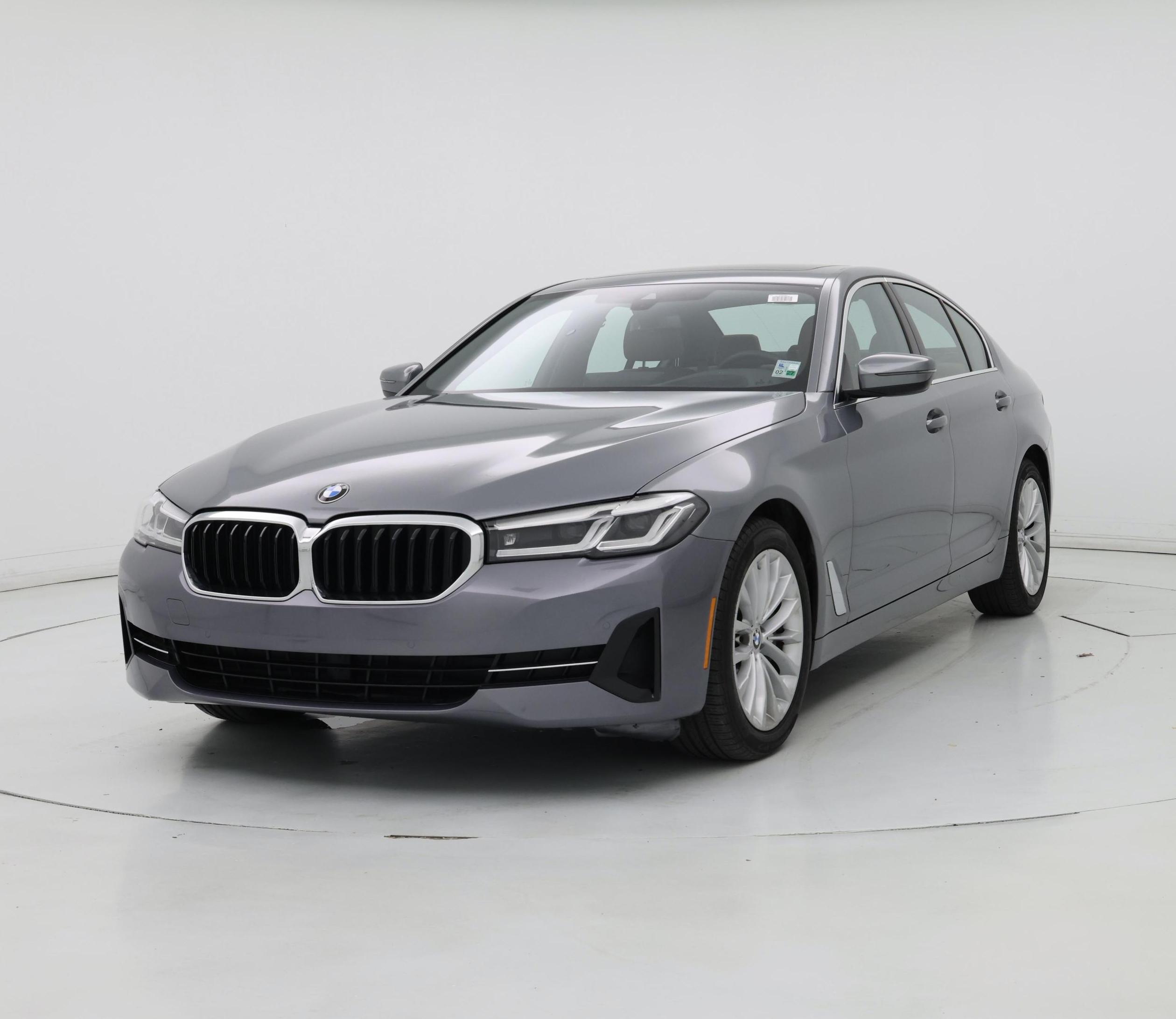Thumbnail: 2023 BMW 5 Series - 4