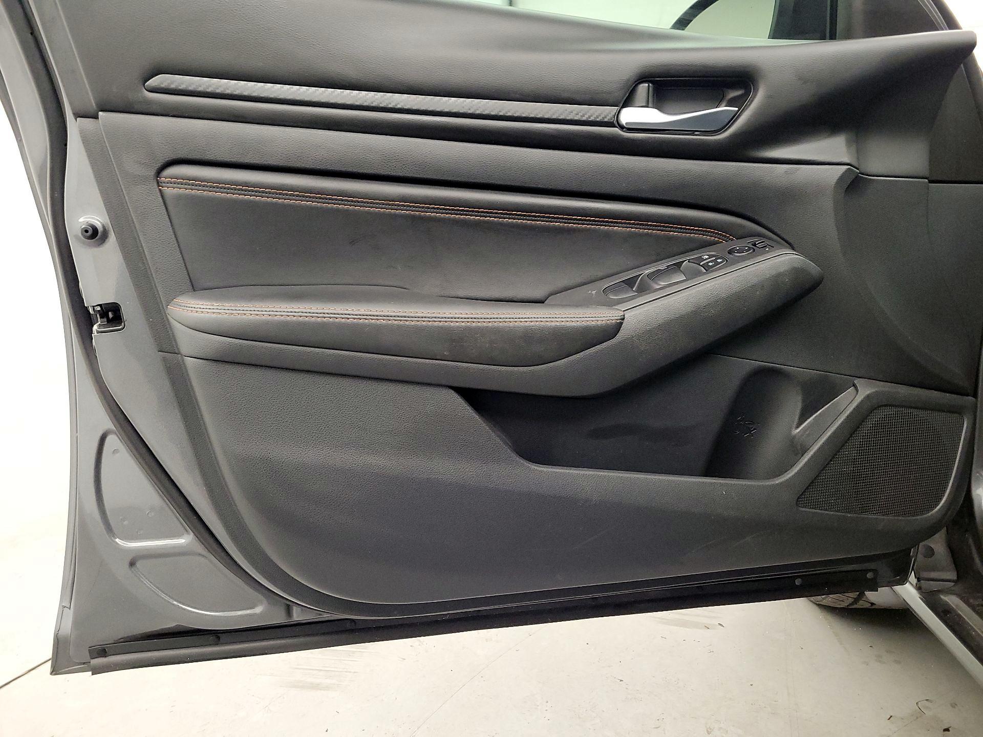 Thumbnail: 2021 Nissan Altima - 12