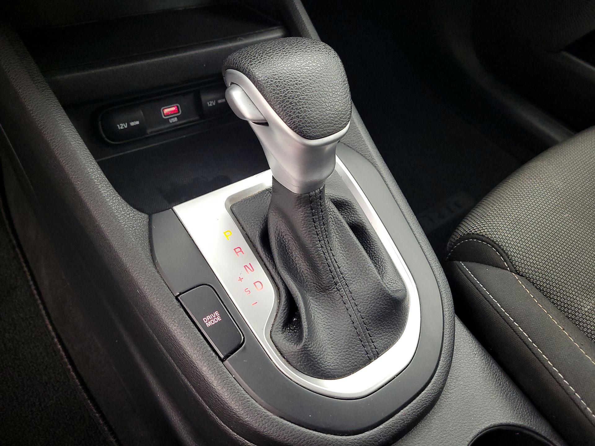 Thumbnail: 2023 Kia Forte - 17