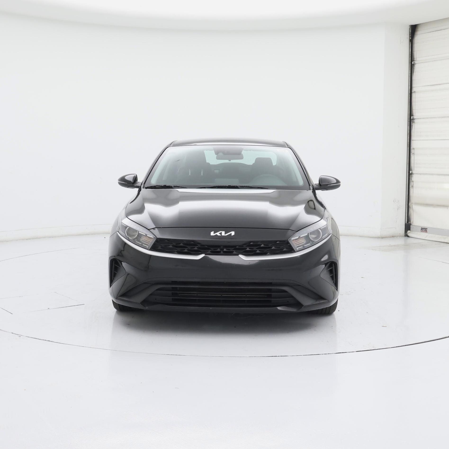 Thumbnail: 2023 Kia Forte - 5