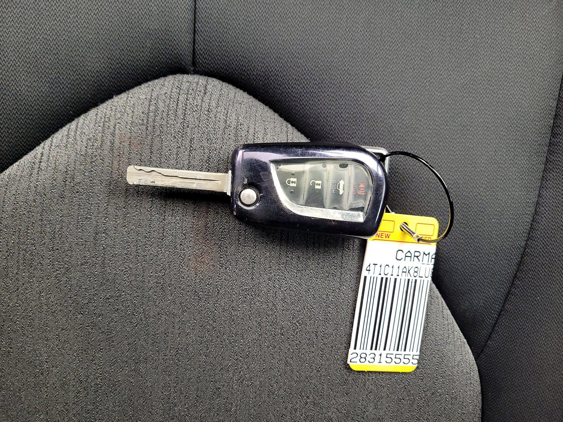 Thumbnail: 2020 Toyota Camry - 20