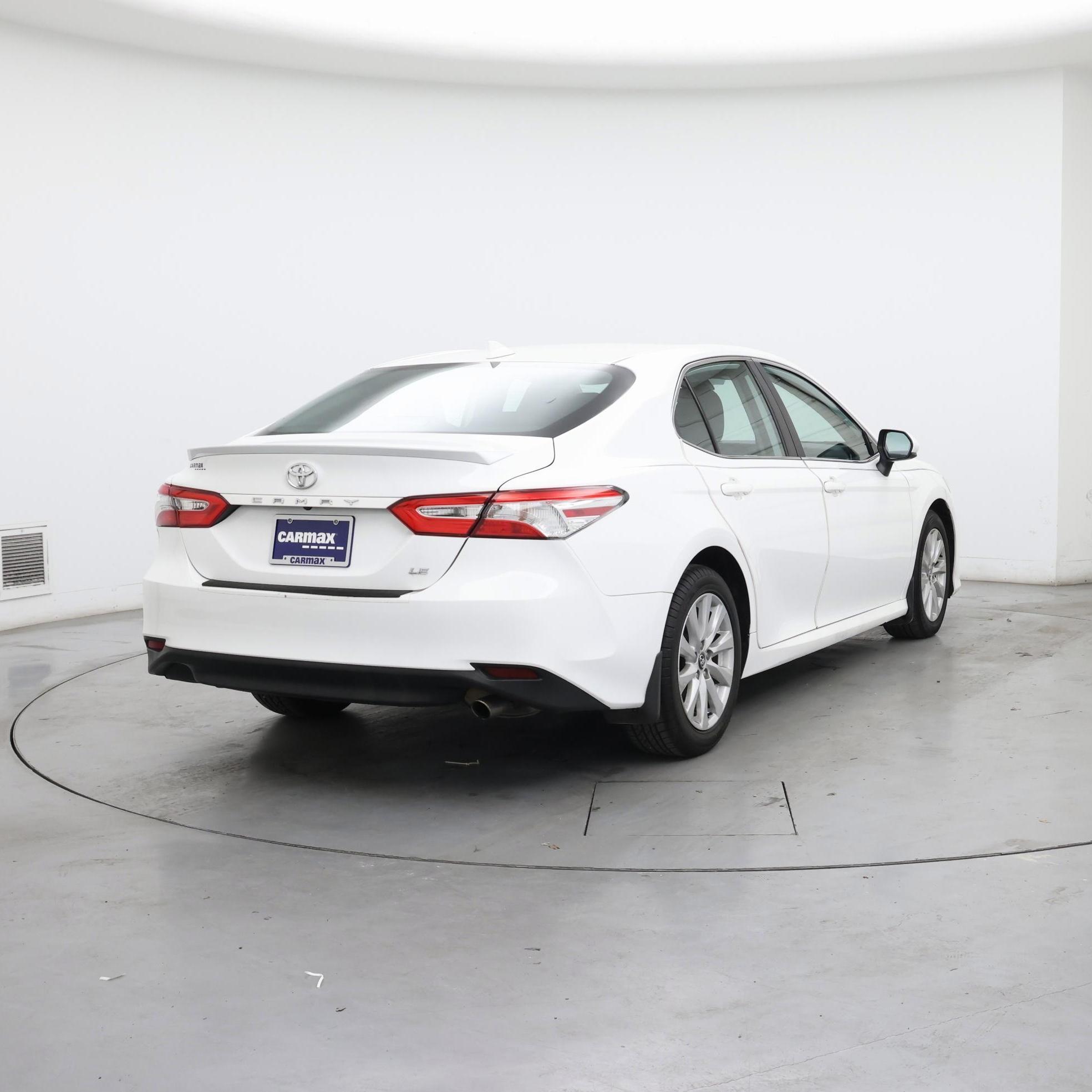 Thumbnail: 2020 Toyota Camry - 8