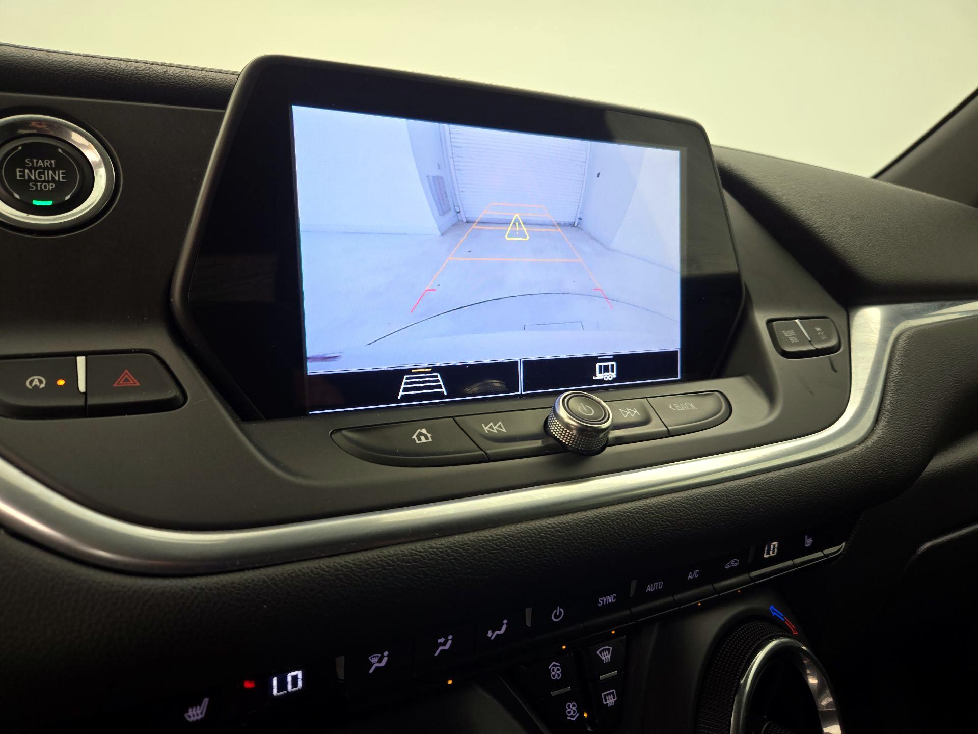 Thumbnail: 2021 Chevrolet Blazer - 14