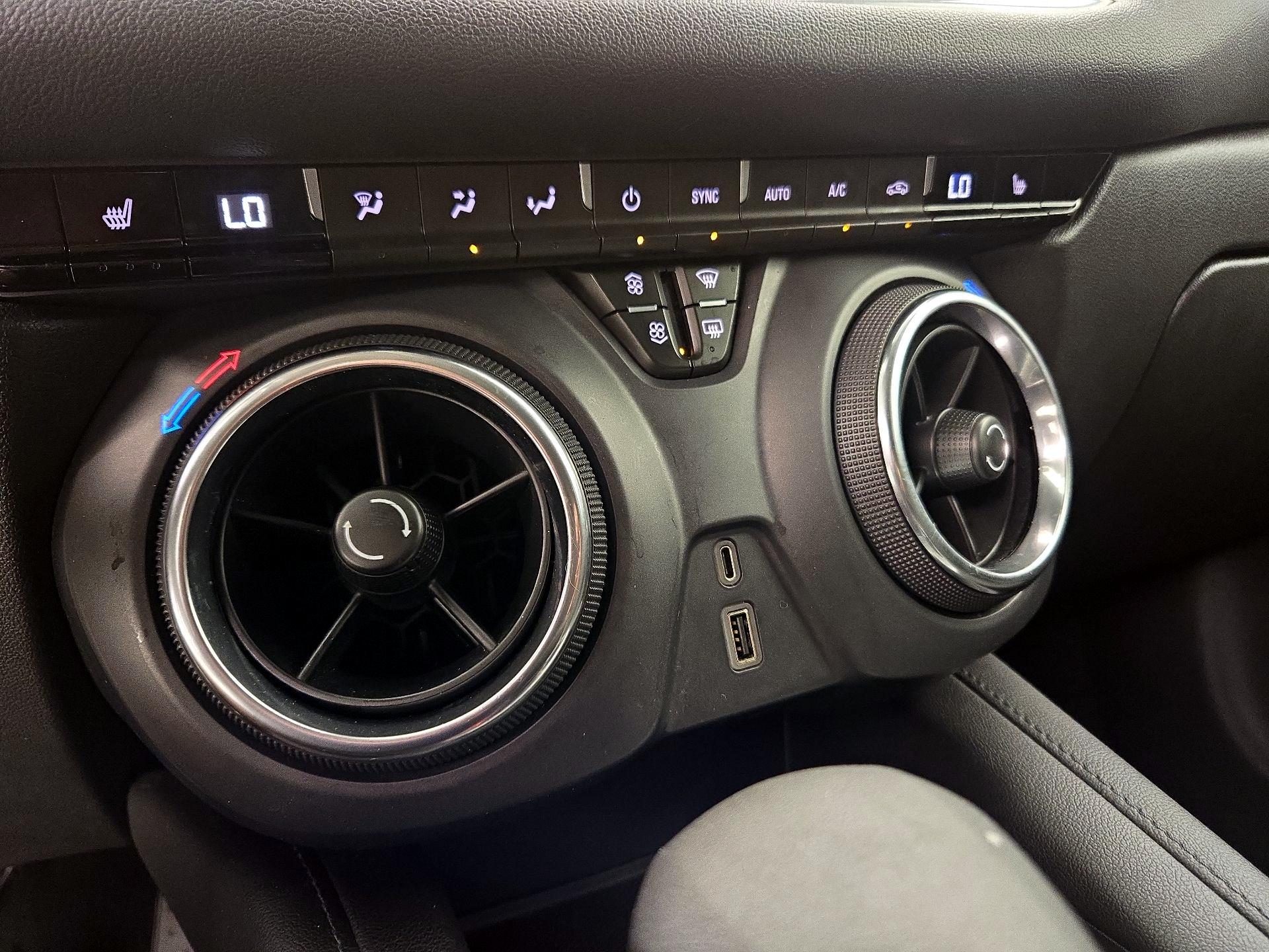 Thumbnail: 2021 Chevrolet Blazer - 16