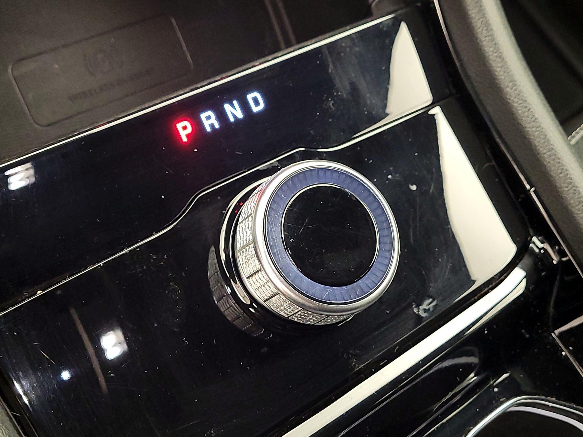 Thumbnail: 2023 Jeep Grand Cherokee - 17