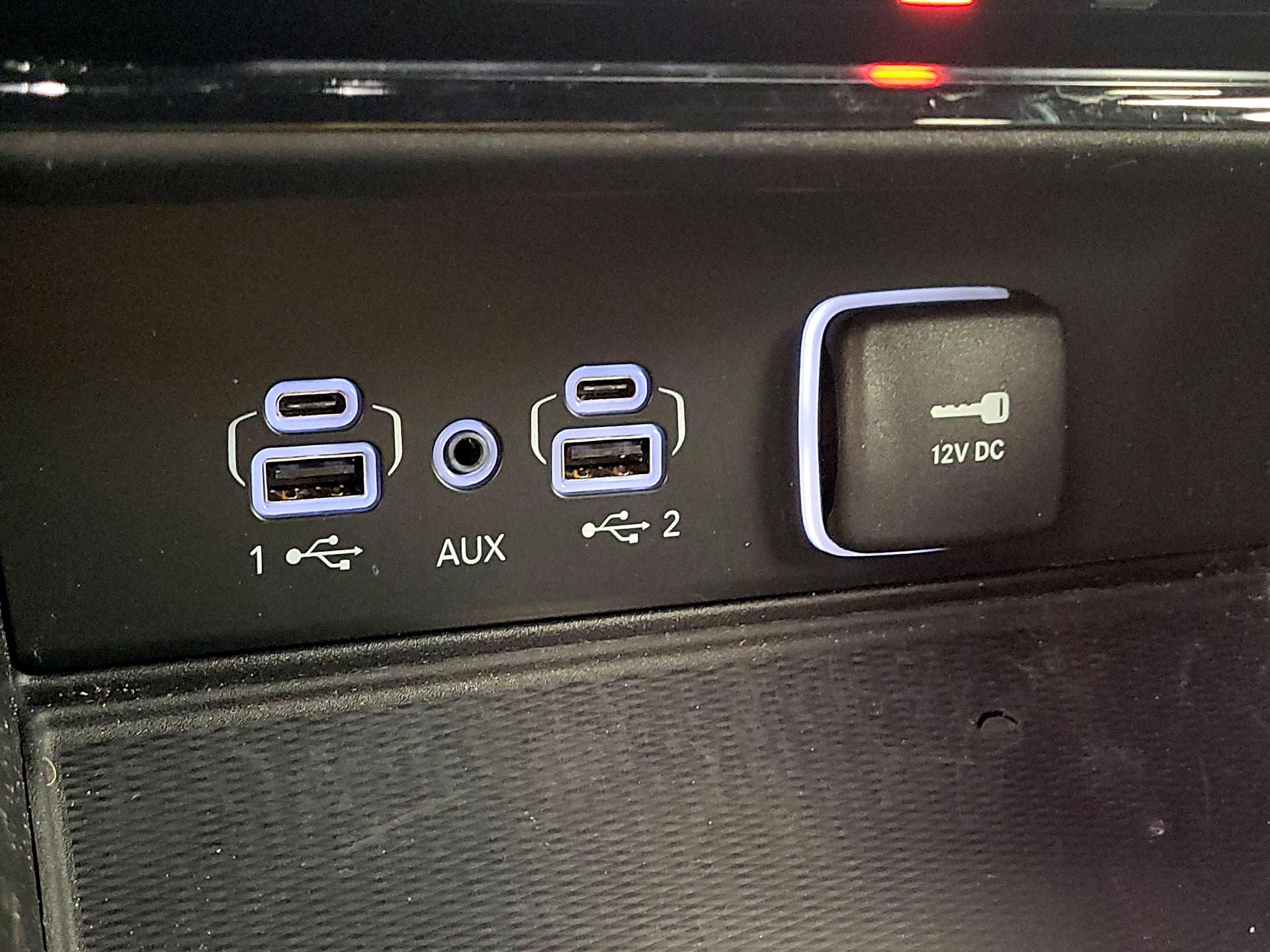 Thumbnail: 2023 Jeep Grand Cherokee - 18