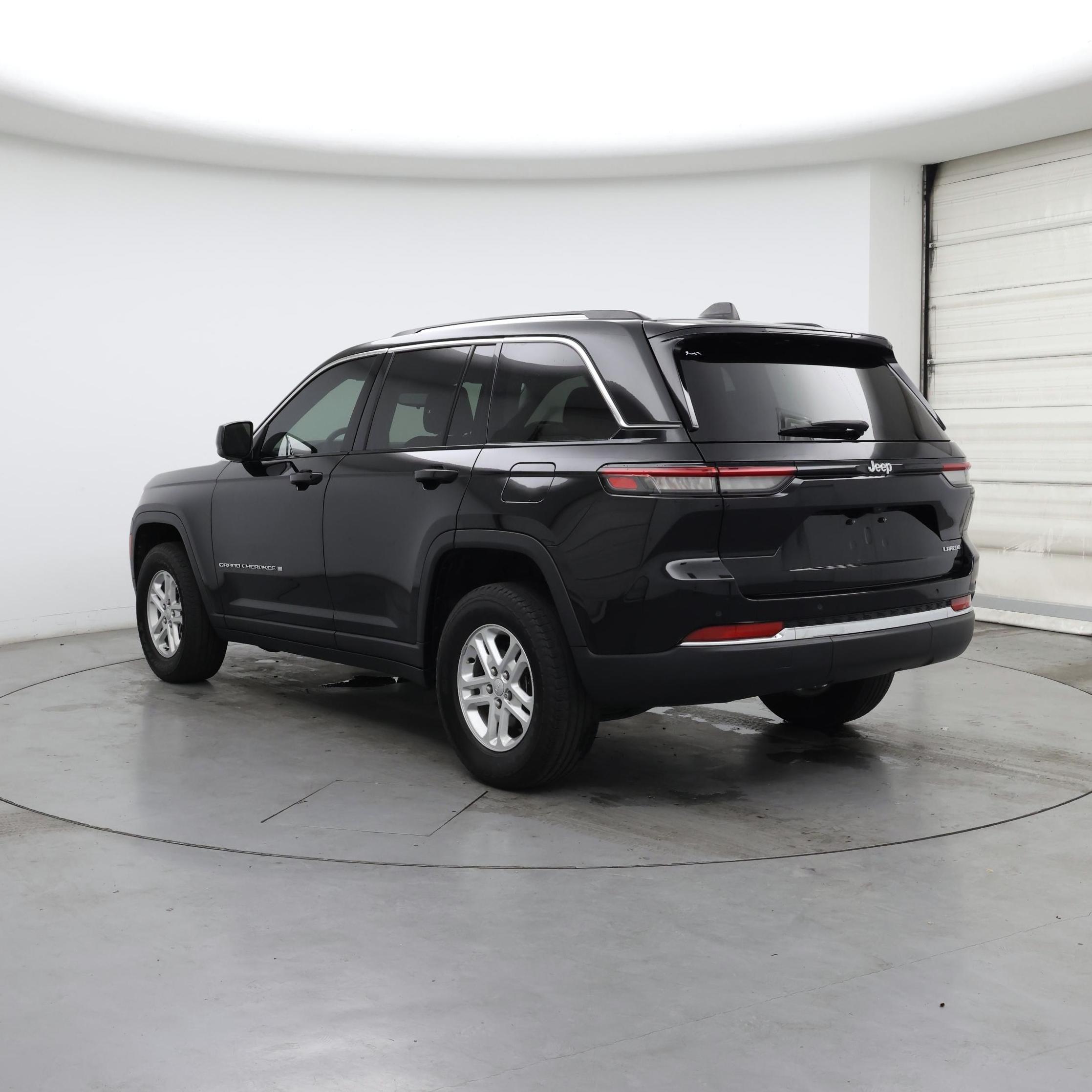 Thumbnail: 2023 Jeep Grand Cherokee - 2