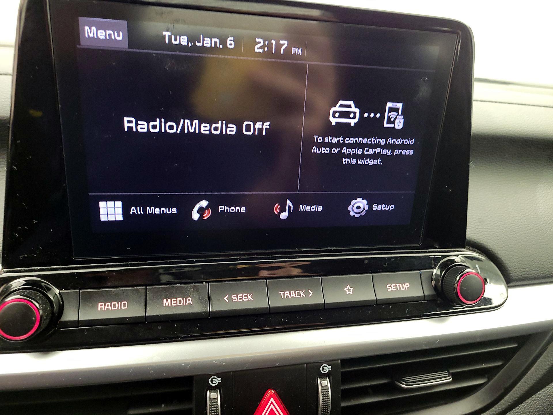 Thumbnail: 2023 Kia Forte - 13