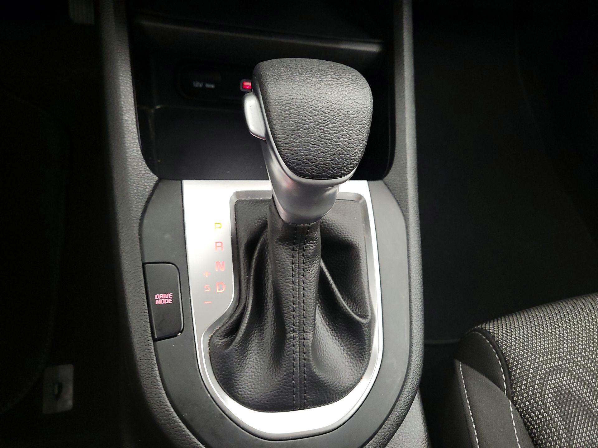 Thumbnail: 2023 Kia Forte - 15