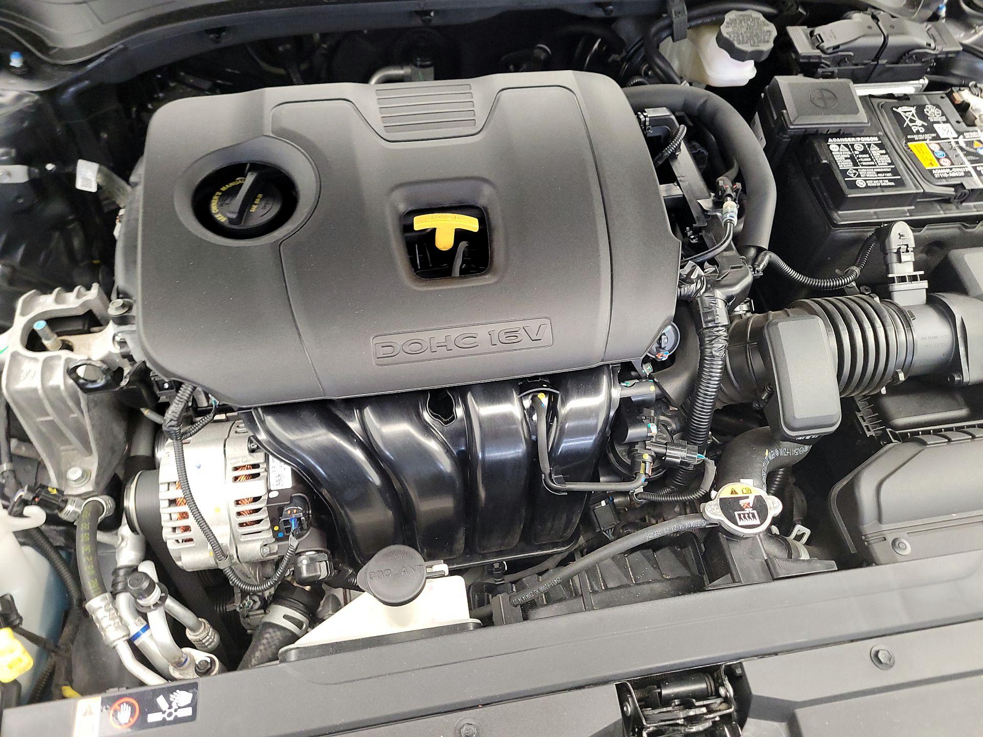 Thumbnail: 2023 Kia Forte - 17