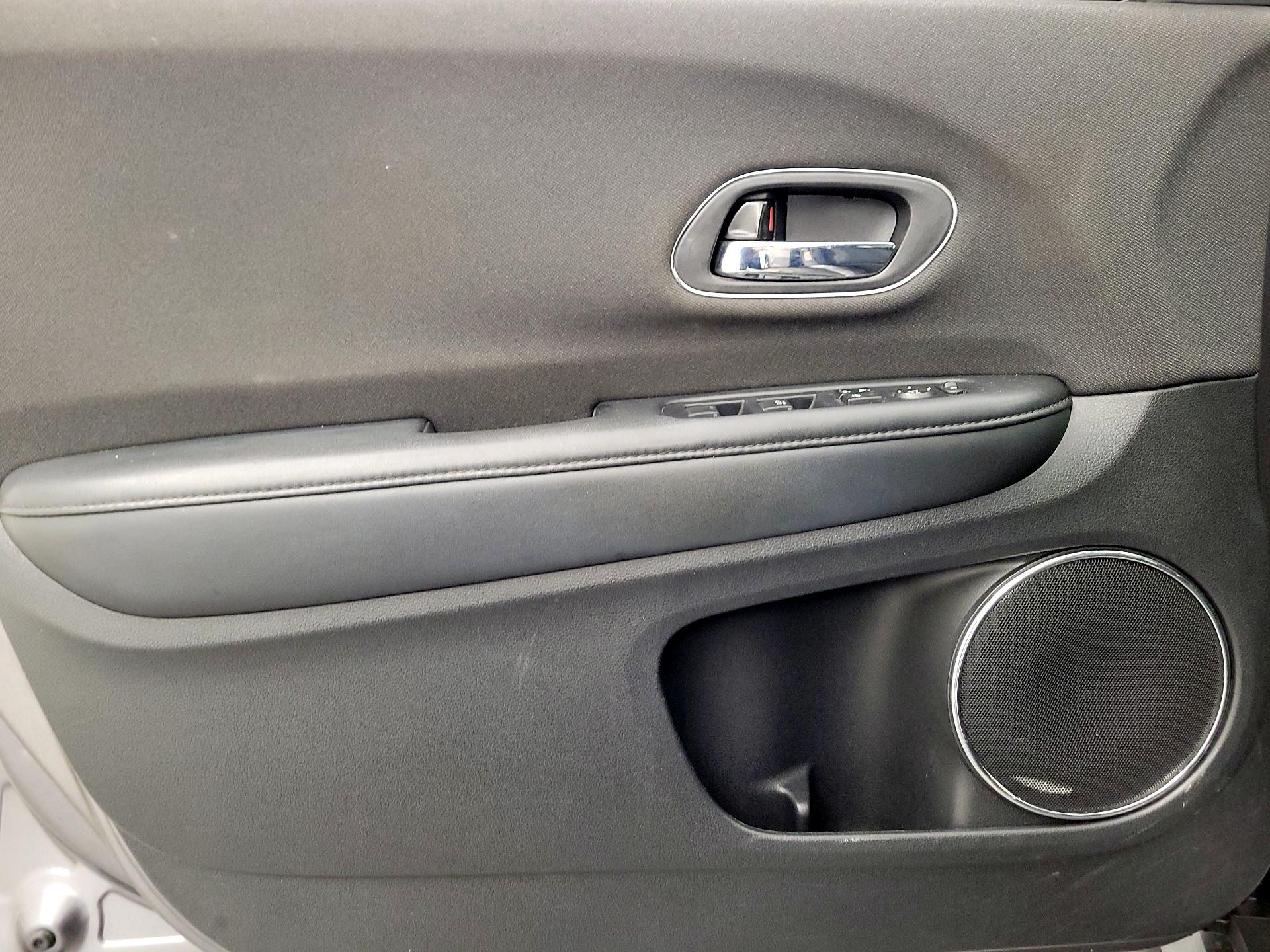 Thumbnail: 2021 Honda HR-V - 12