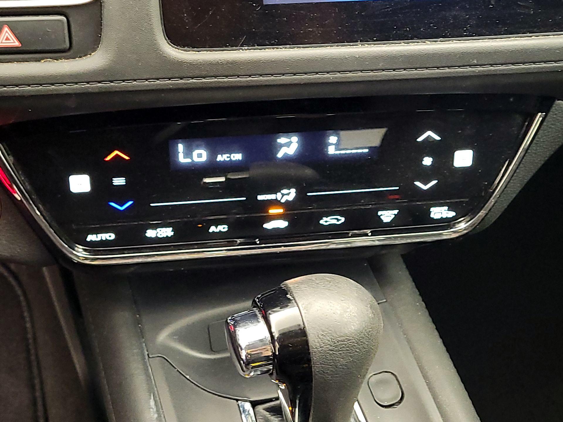 Thumbnail: 2021 Honda HR-V - 16