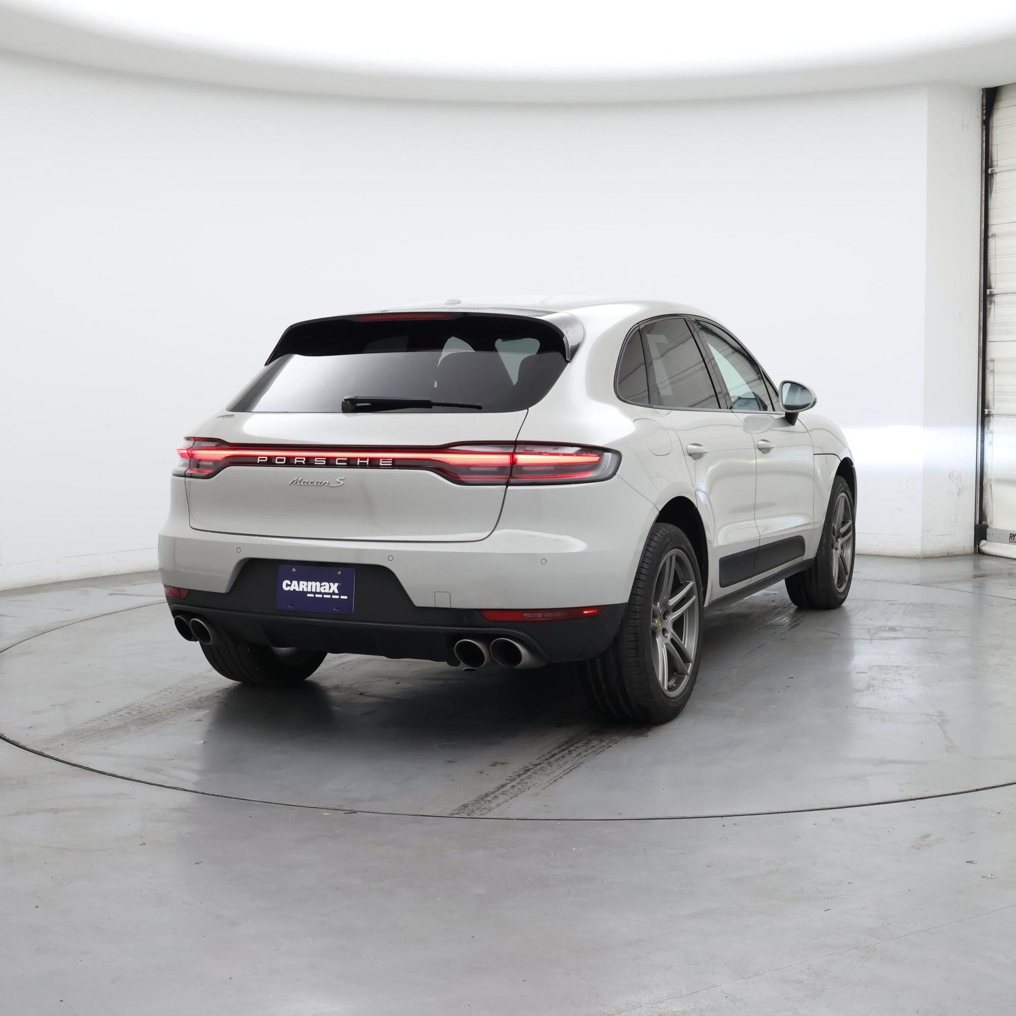 Thumbnail: 2020 Porsche Macan - 8