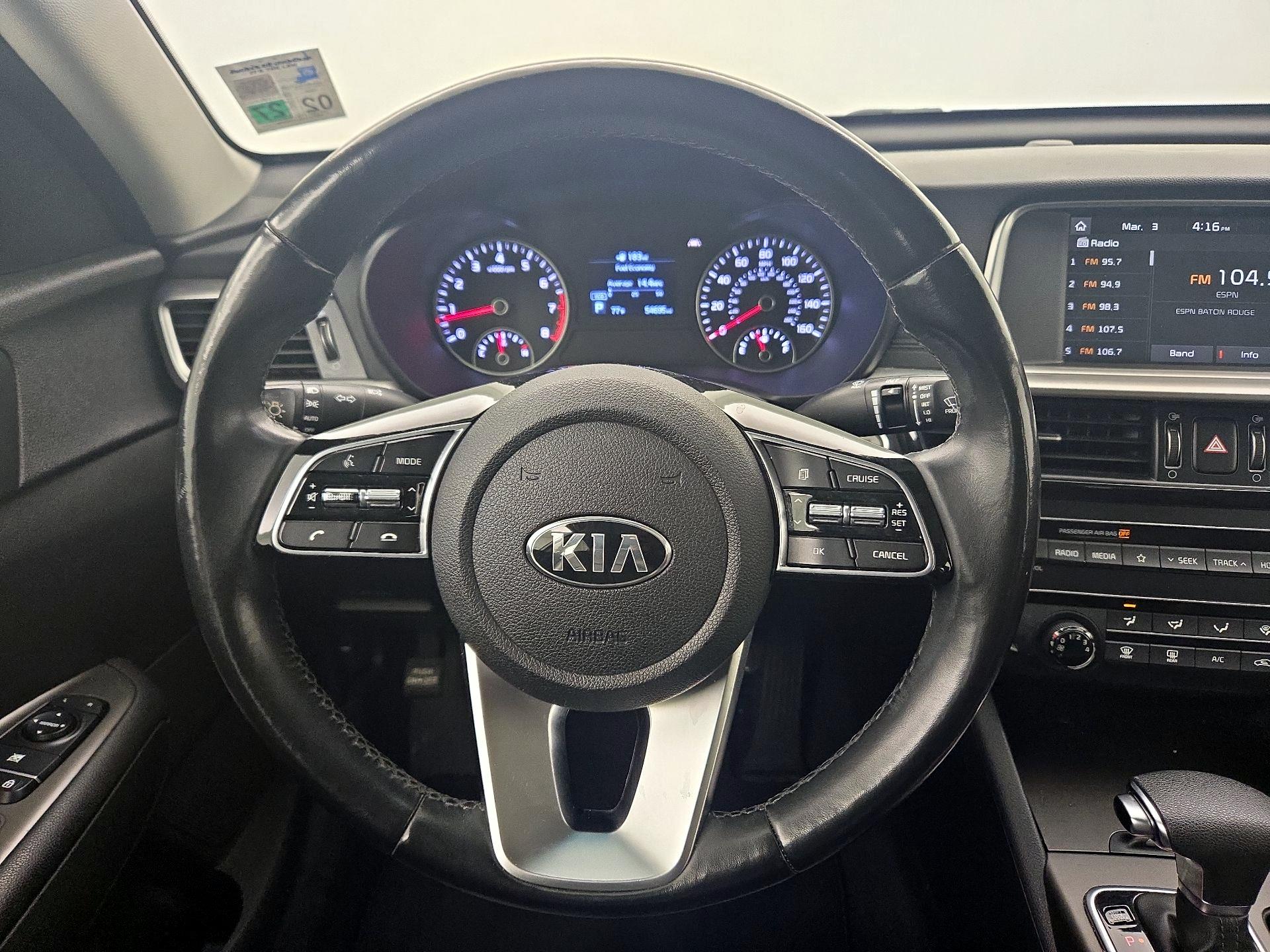 Thumbnail: 2020 Kia Optima - 10