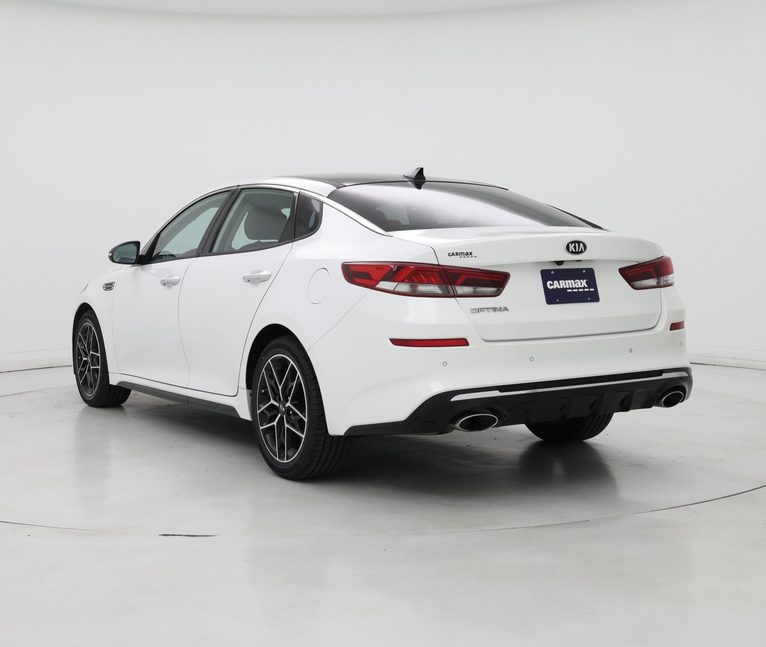 Thumbnail: 2020 Kia Optima - 2
