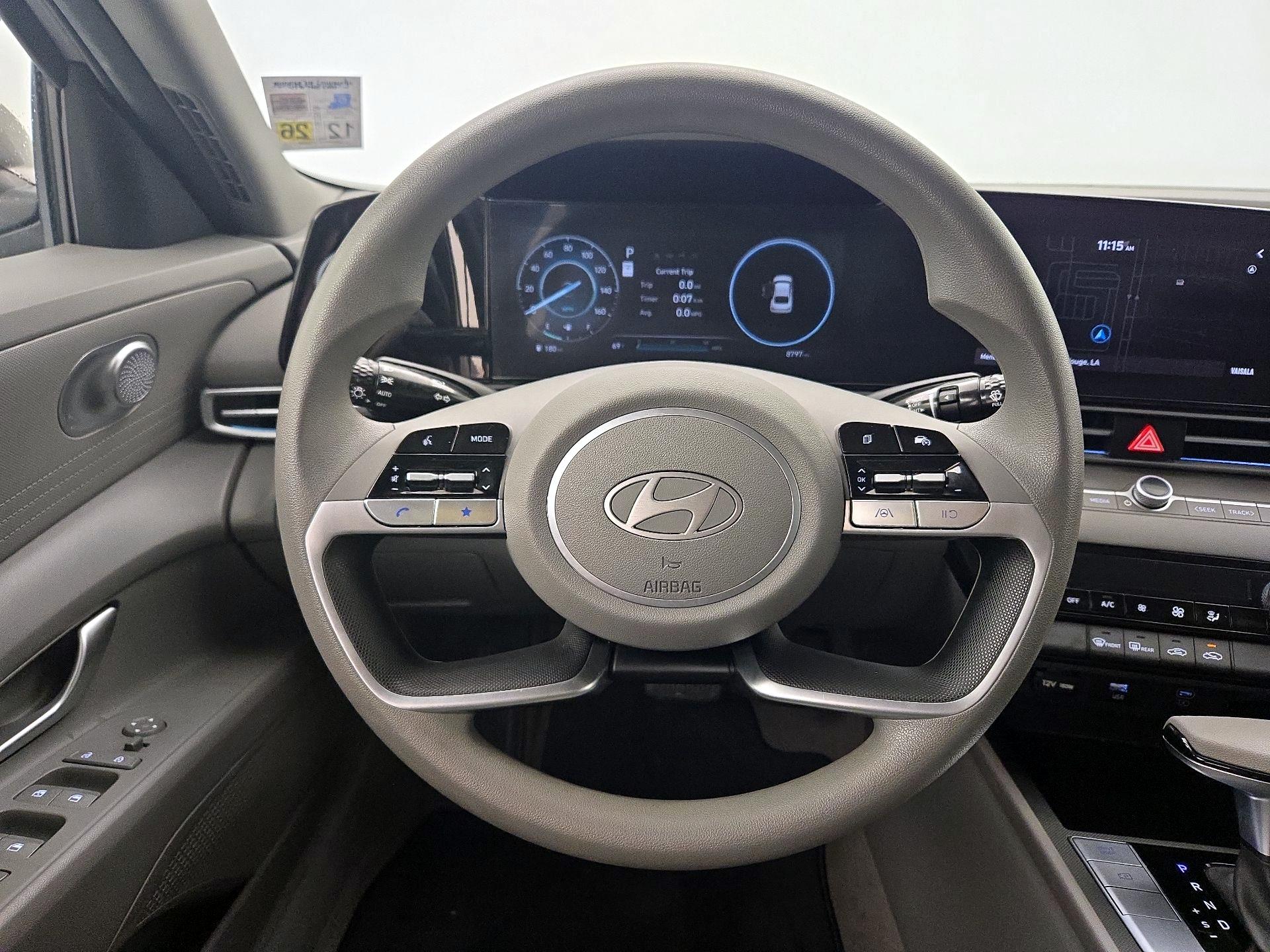 Thumbnail: 2024 Hyundai Elantra - 10