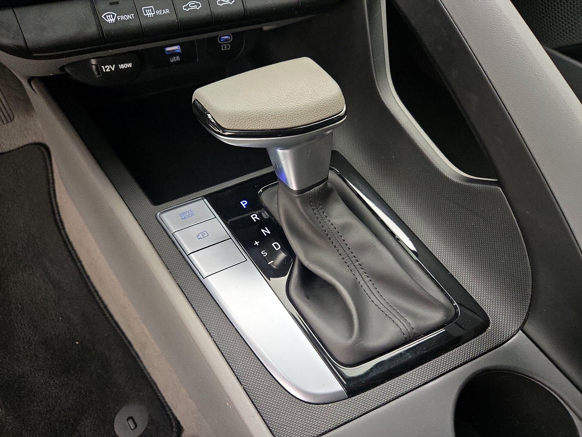 Thumbnail: 2024 Hyundai Elantra - 18