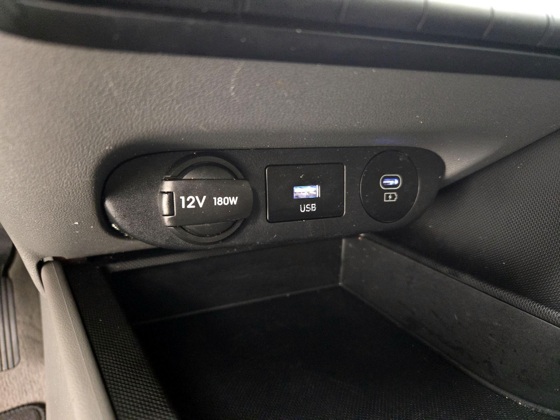 Thumbnail: 2024 Hyundai Elantra - 19