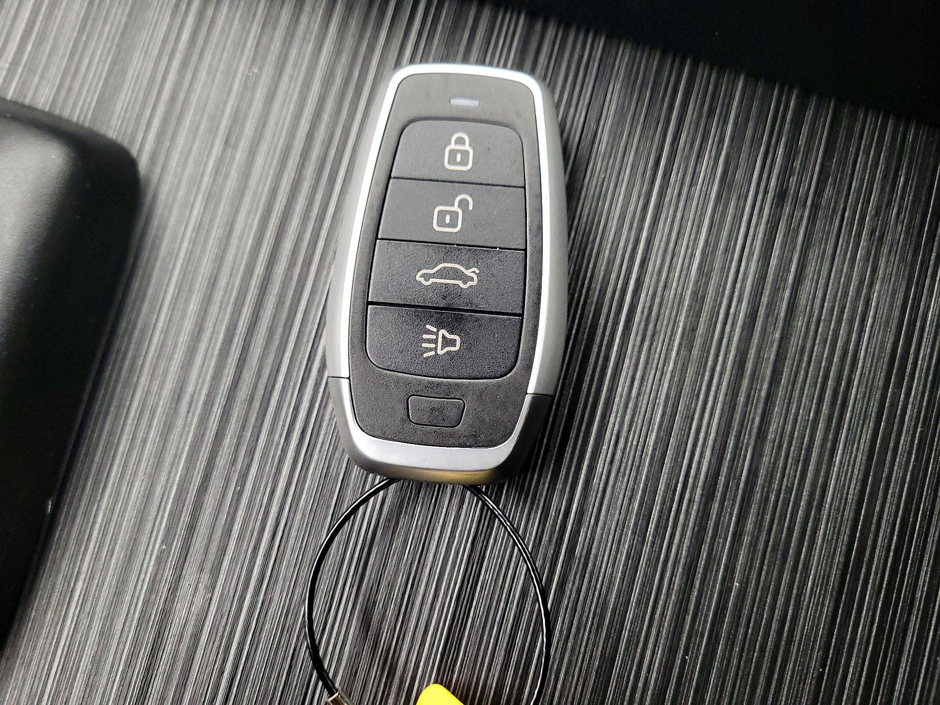 Thumbnail: 2022 Honda Pilot - 18