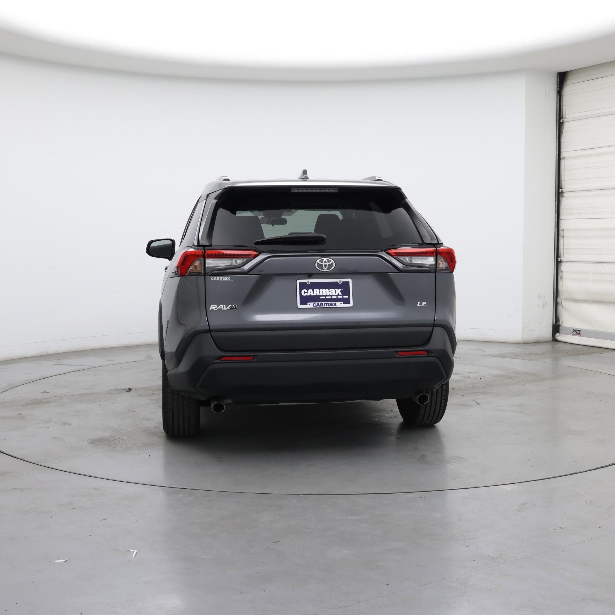 Thumbnail: 2021 Toyota RAV4 - 6