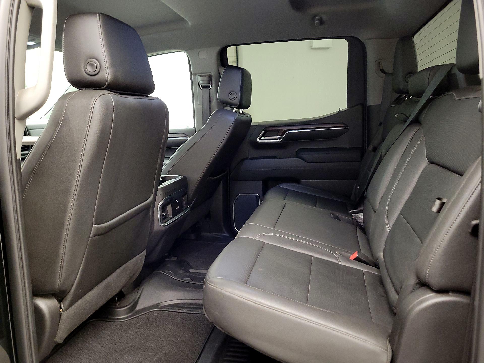 Thumbnail: 2023 GMC Sierra 1500 - 16