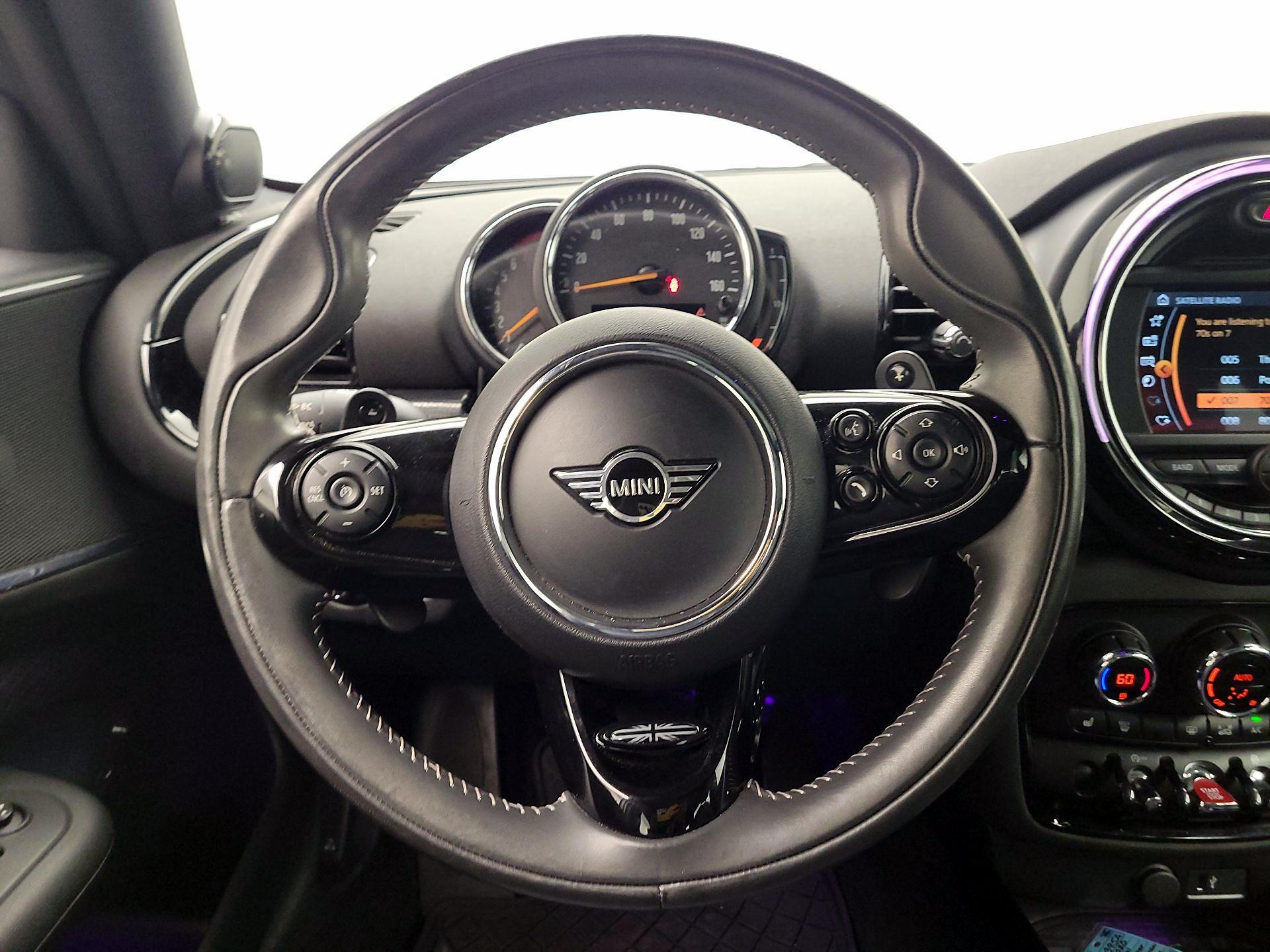 Thumbnail: 2020 MINI Cooper Clubman - 10
