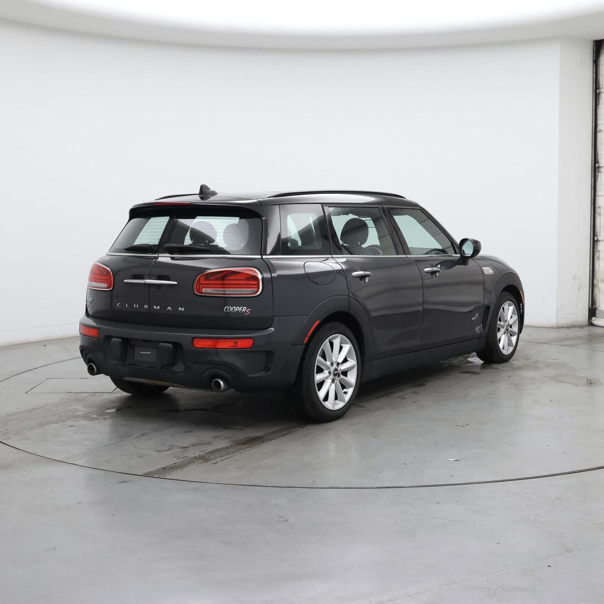 Thumbnail: 2020 MINI Cooper Clubman - 8