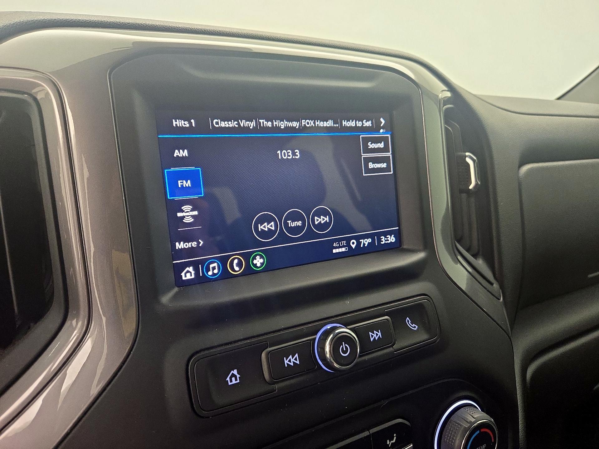 Thumbnail: 2022 Chevrolet Silverado 1500 - 15