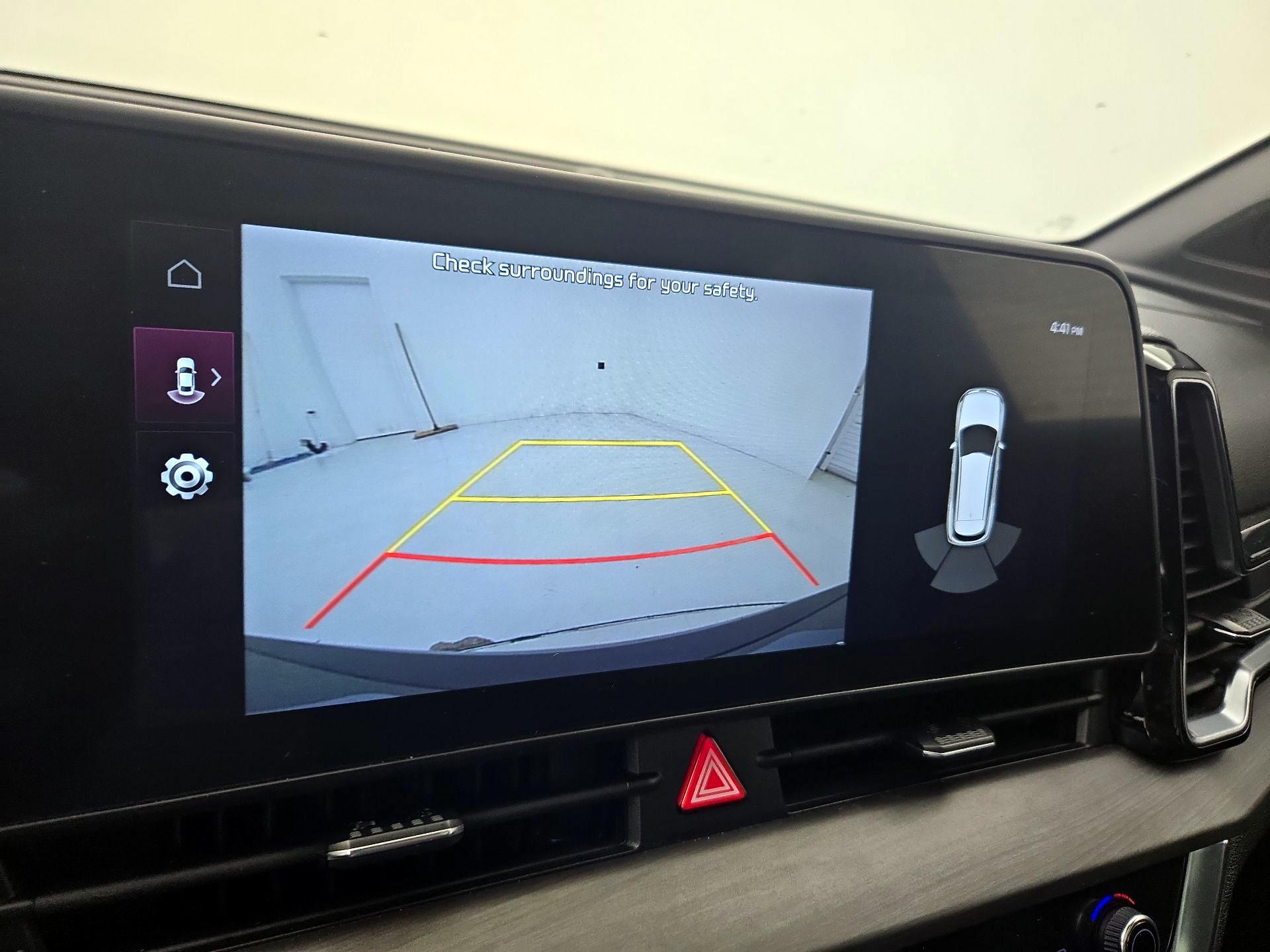 Thumbnail: 2023 Kia Sportage - 15